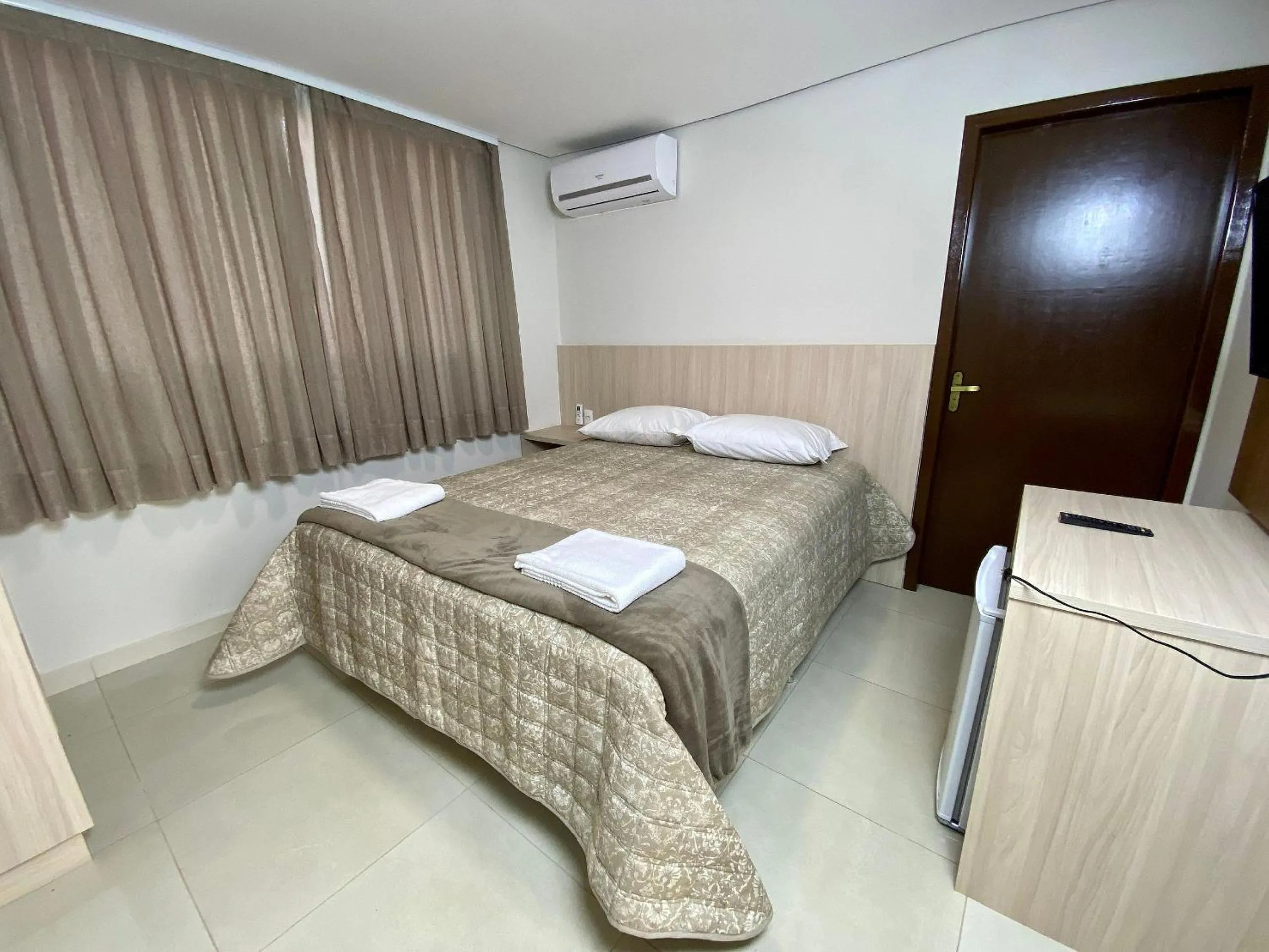 View (from property/room), Bed in Edifício Shalfa