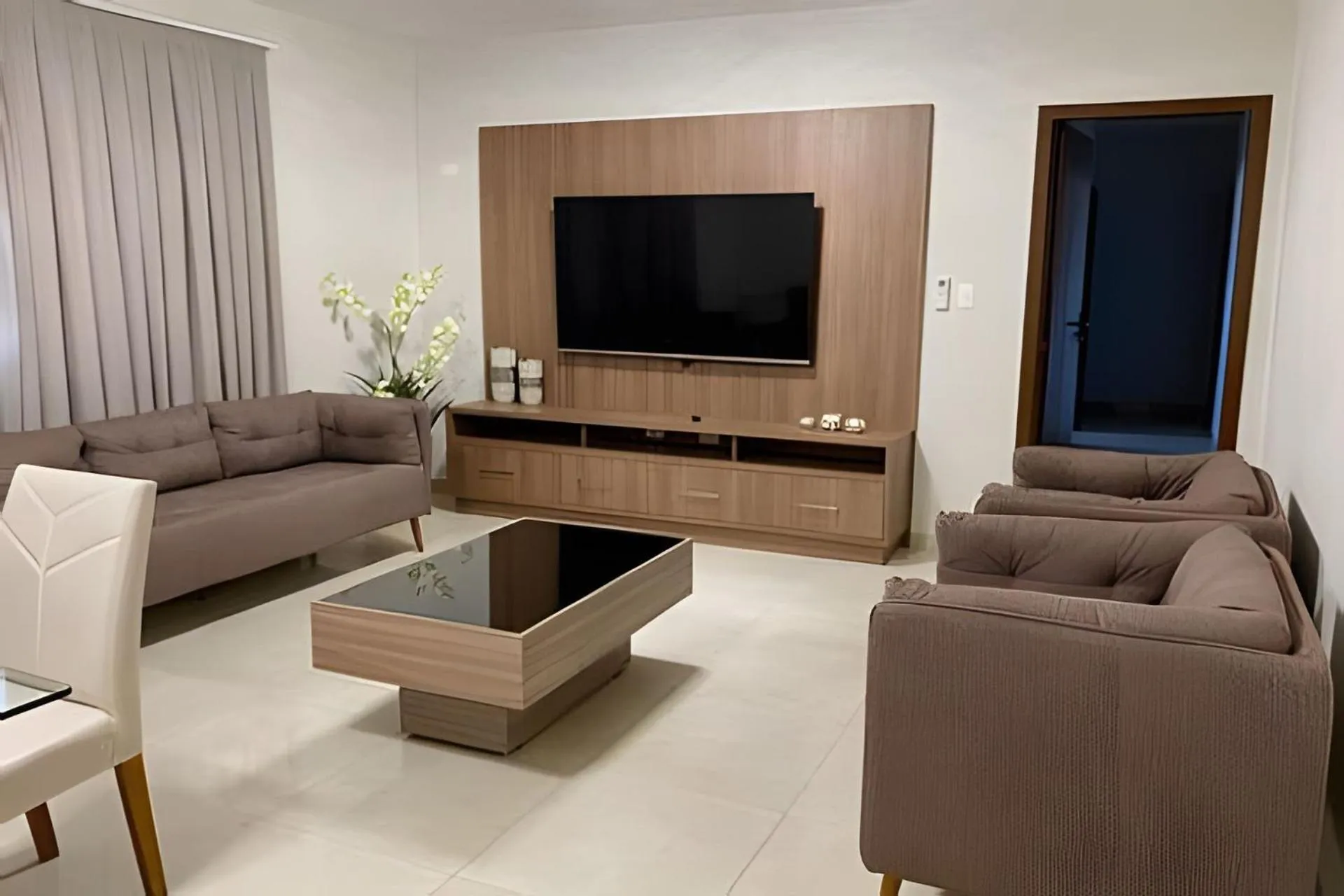 Living room in Edifício Shalfa