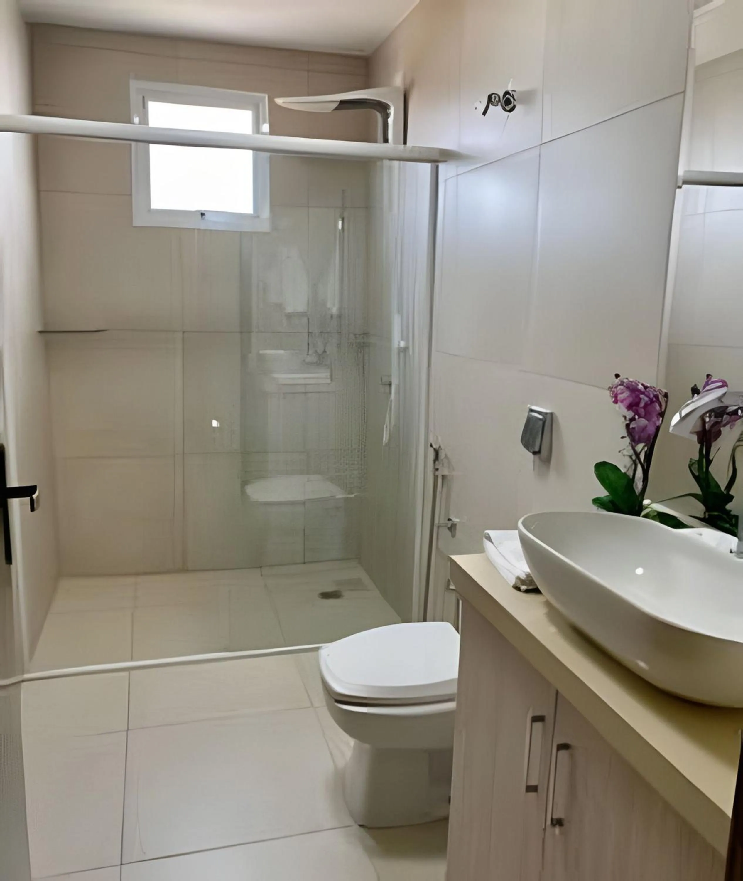 Toilet in Edifício Shalfa