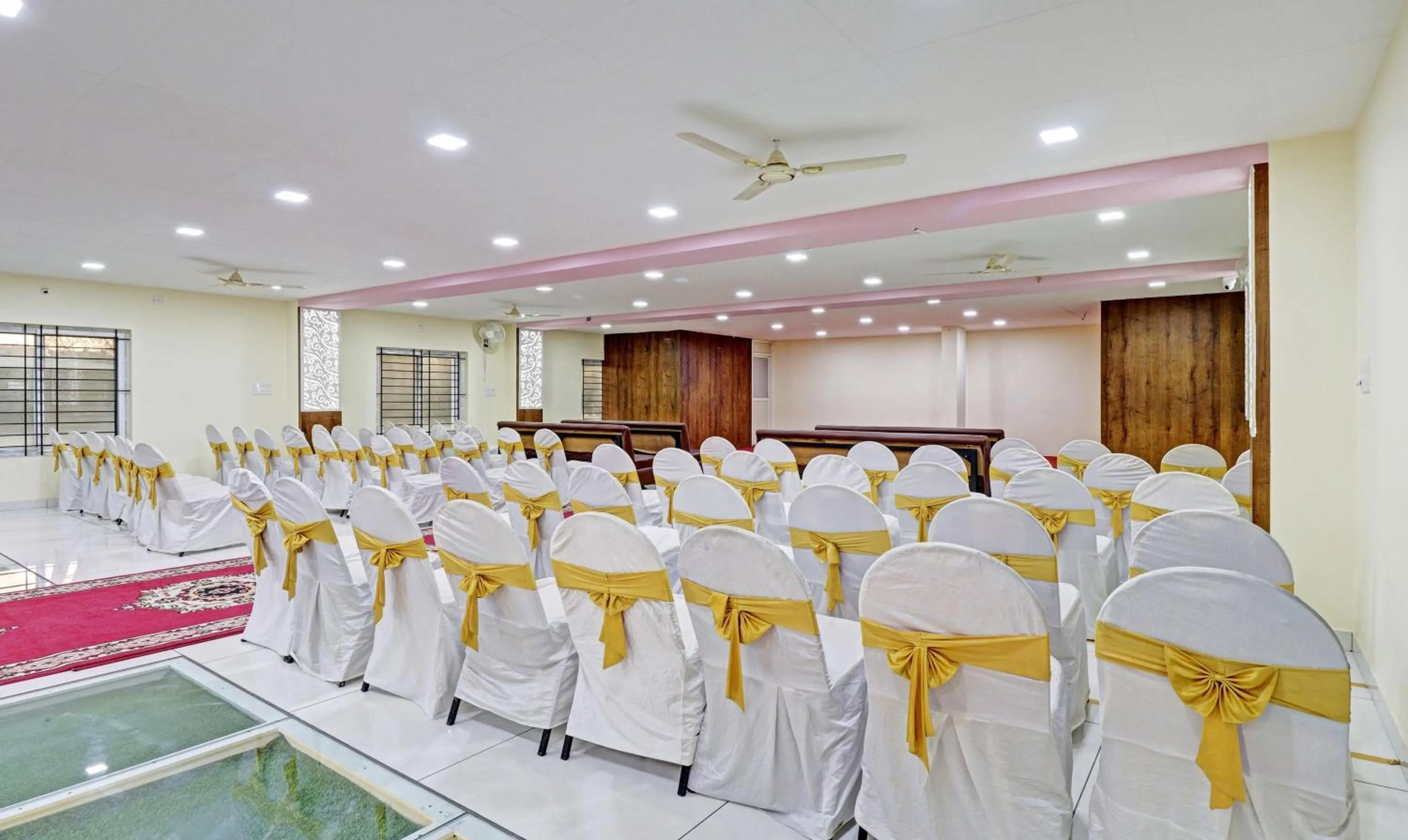 Banquet/Function facilities in Treebo Skanda Suites
