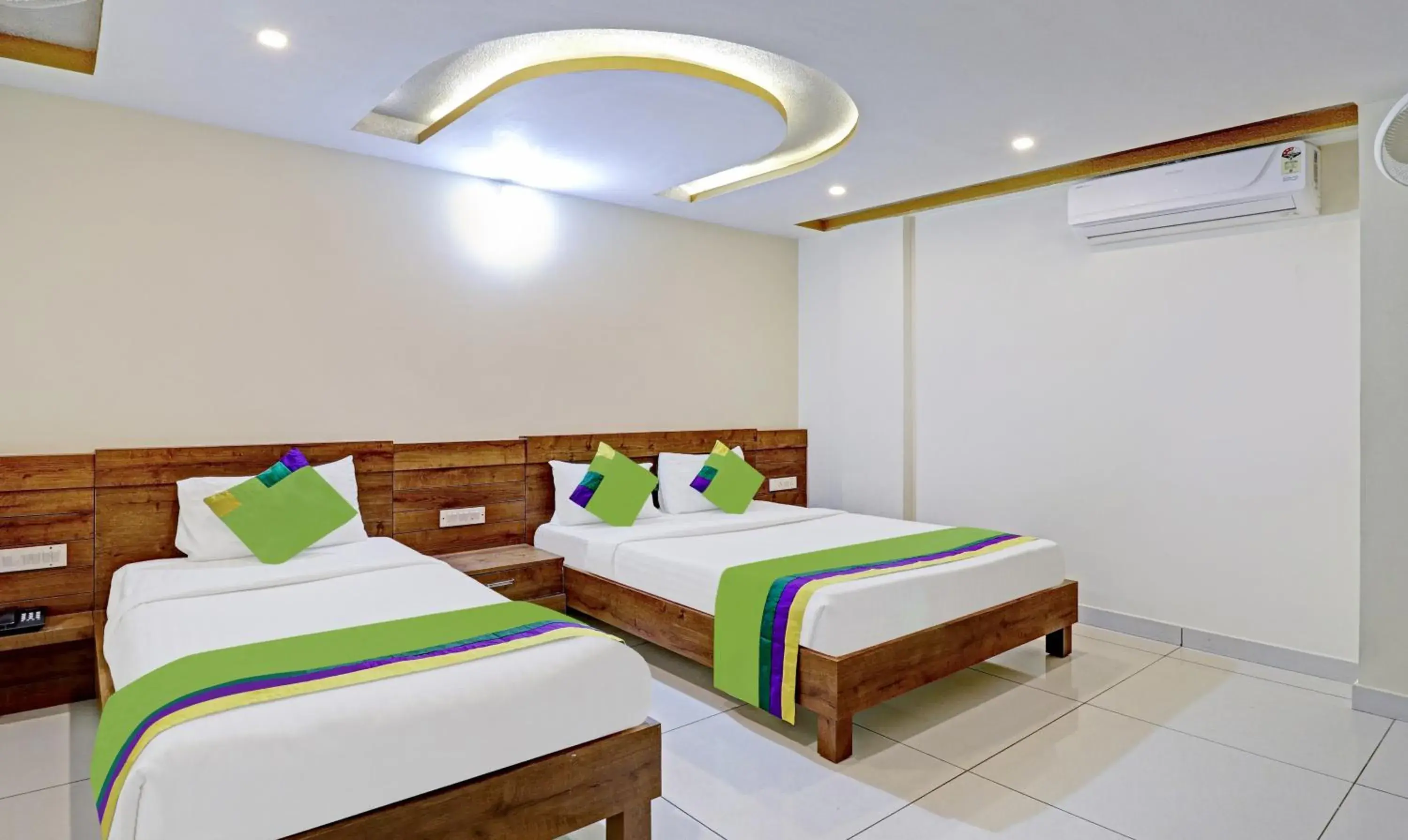 Bedroom, Bed in Treebo Skanda Suites Bedroom, Bed in Treebo Skanda Suites