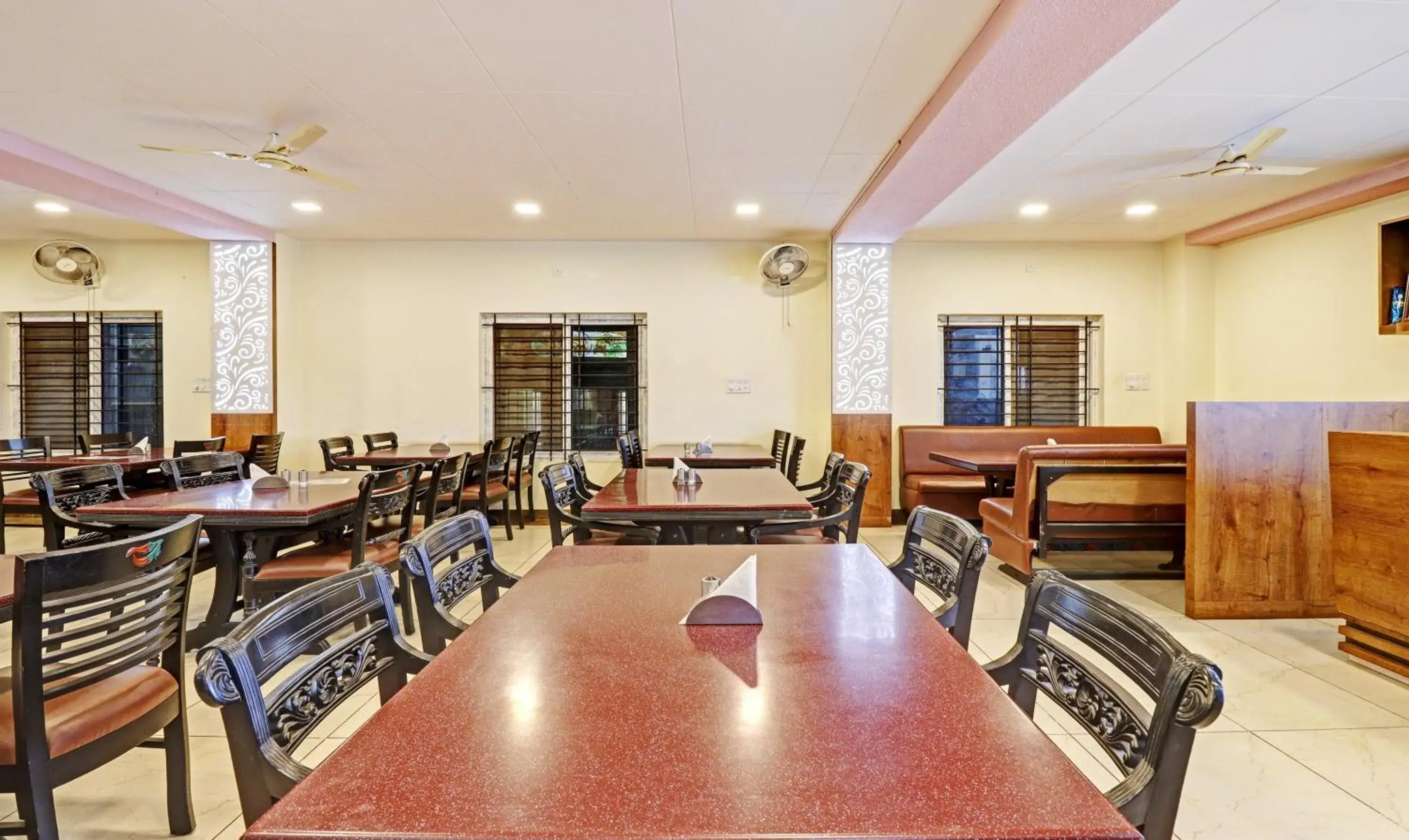 Restaurant/places to eat in Treebo Skanda Suites Restaurant/places to eat in Treebo Skanda Suites