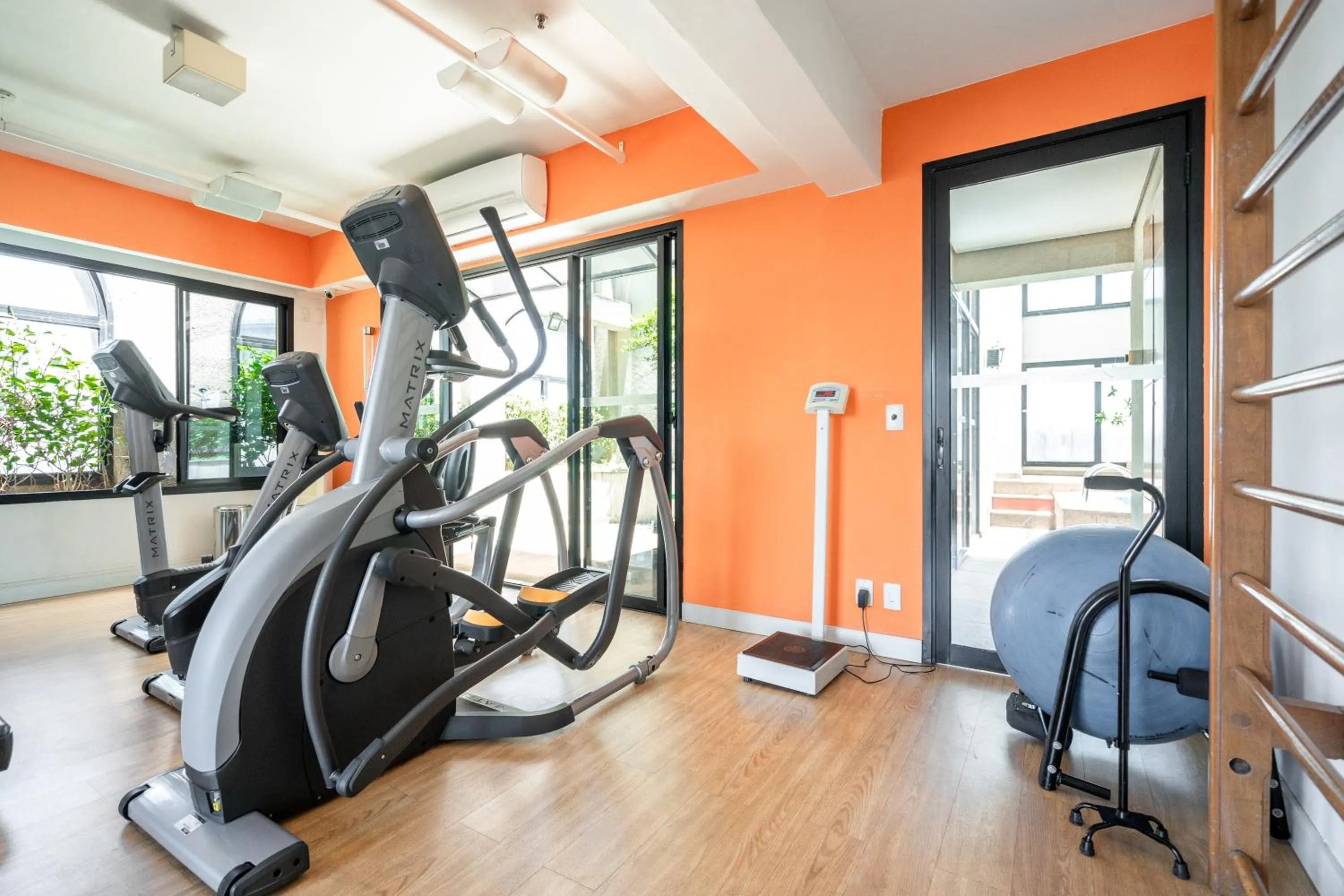 Property building in Charlie Jerônimo da Veiga