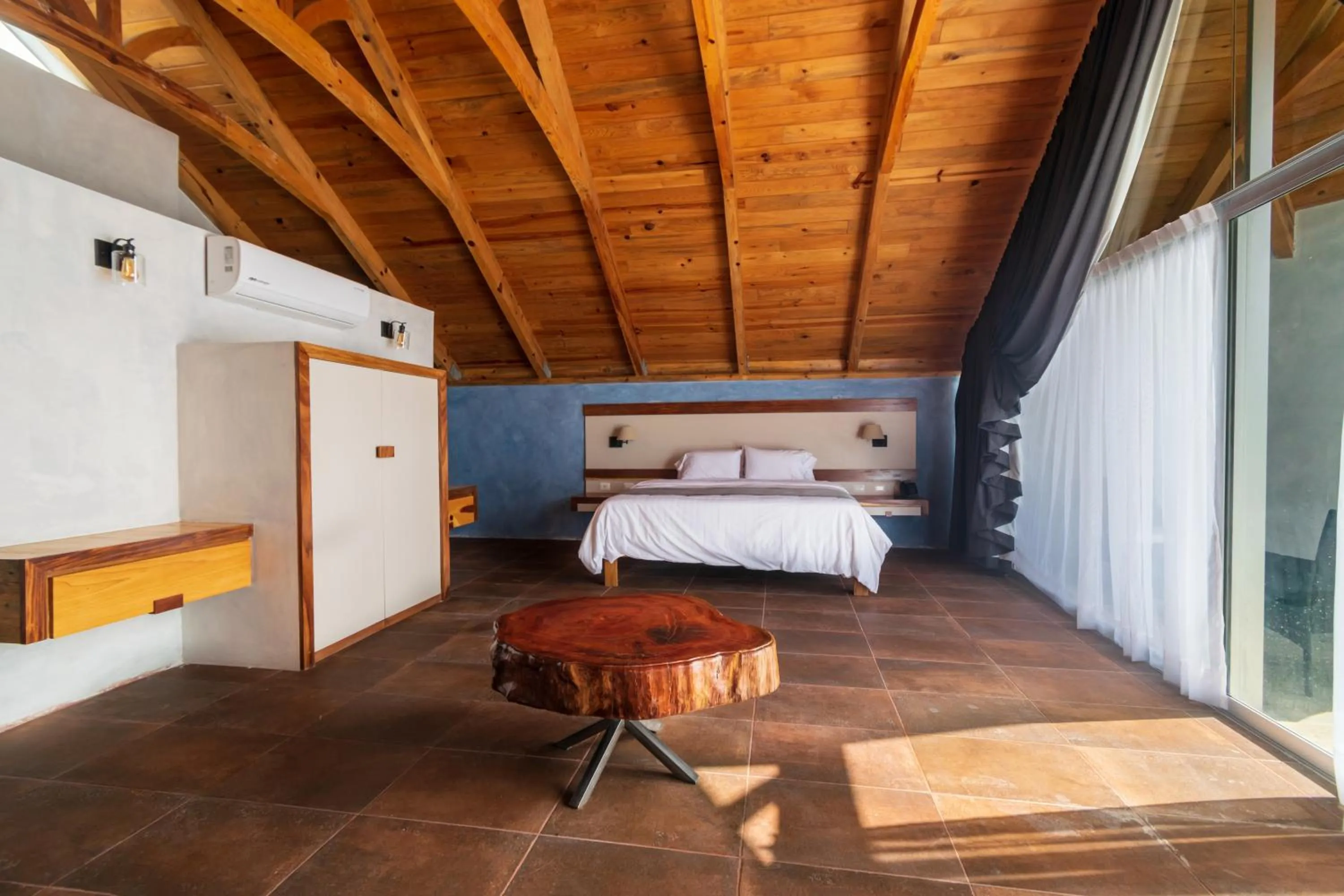 Photo of the whole room, Bed in Hotel Balcón del Parque