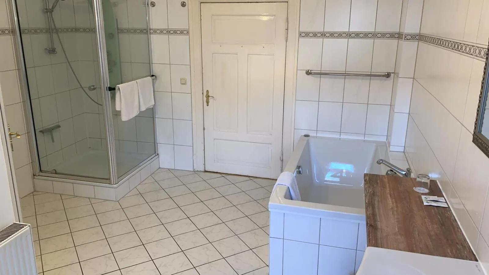 Shower in Hotel und Restaurant Zum Löwen