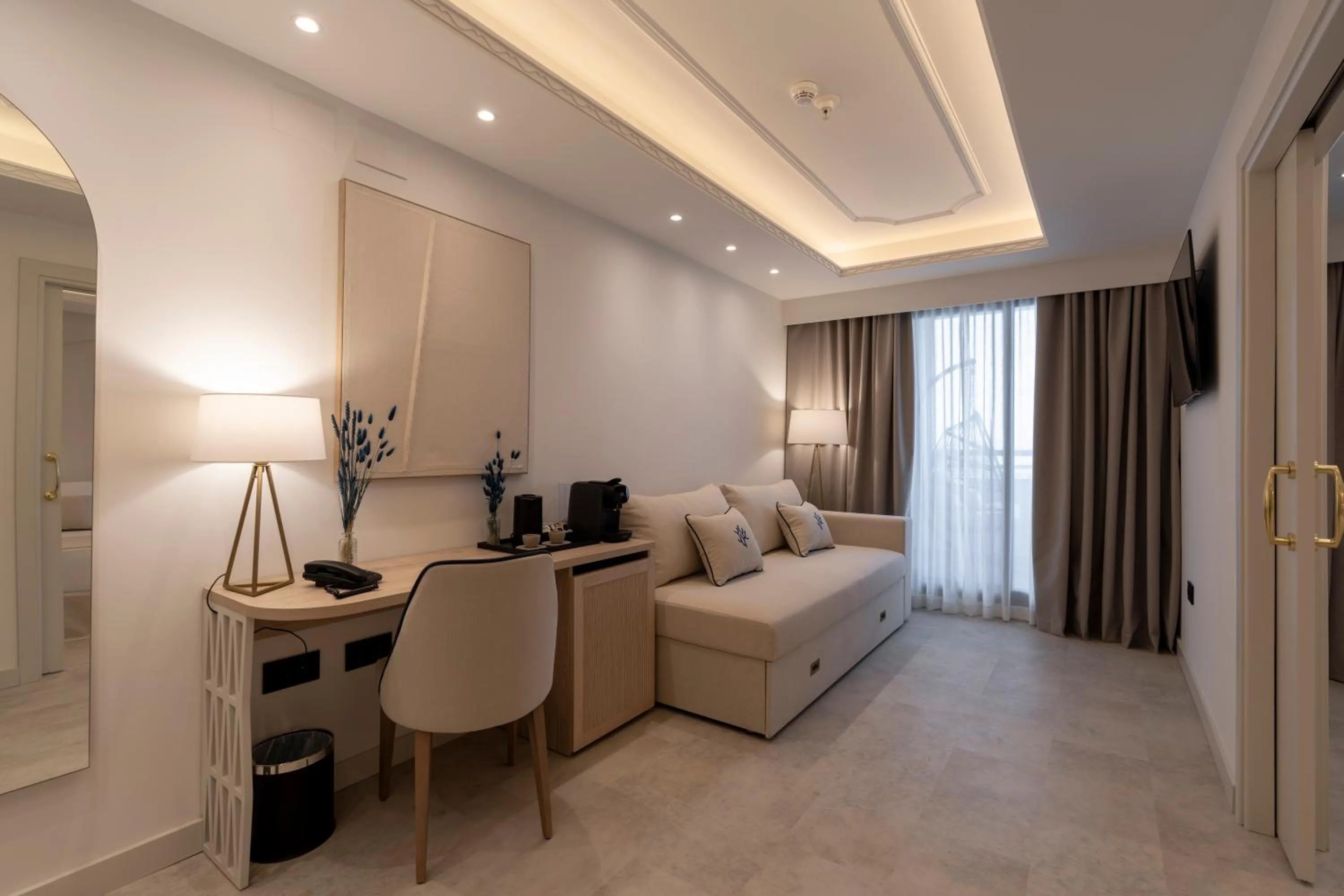 TV and multimedia, Bed in PONTIANA Thalasso Hotel