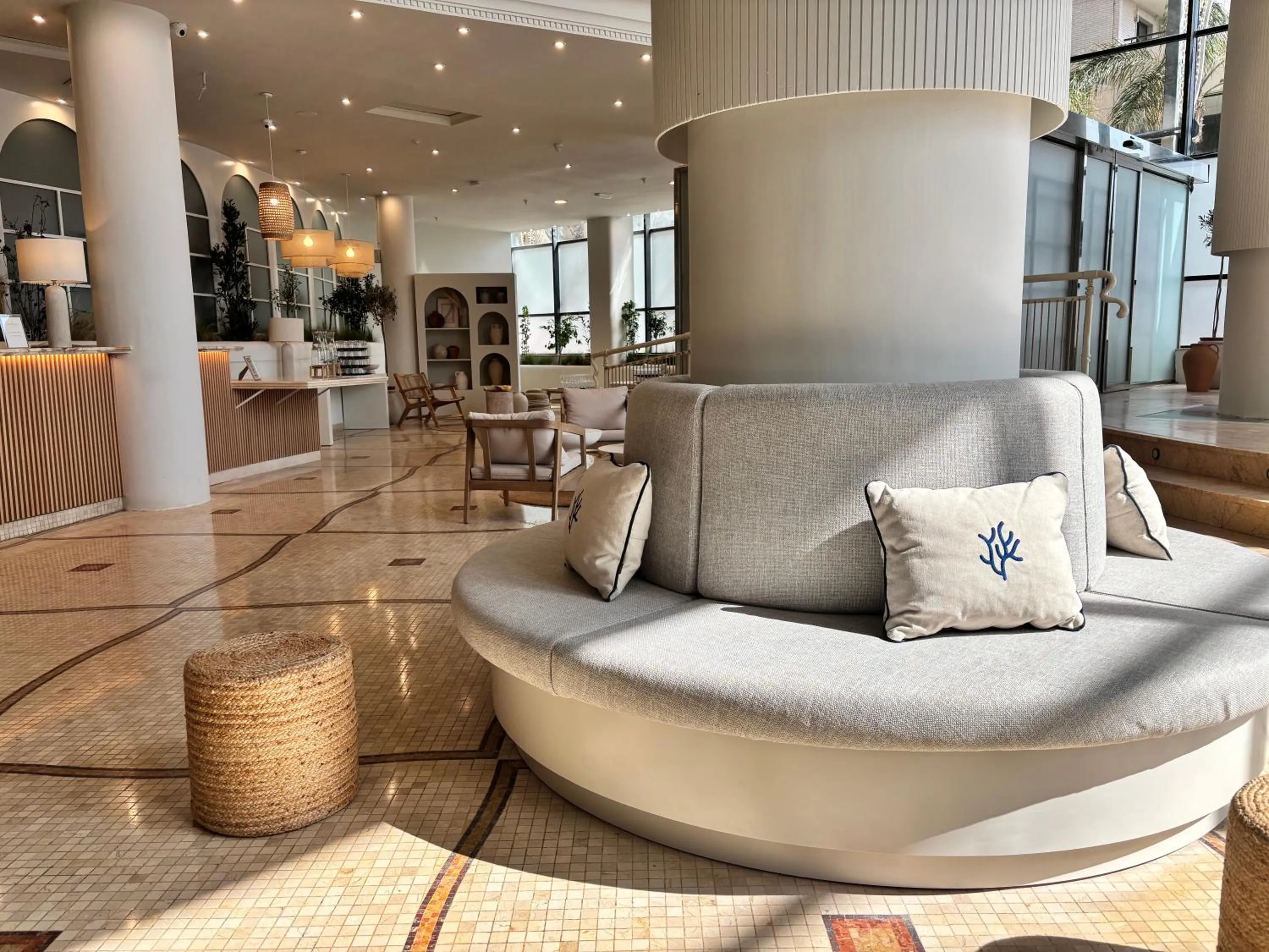 Lobby or reception in PONTIANA Thalasso Hotel