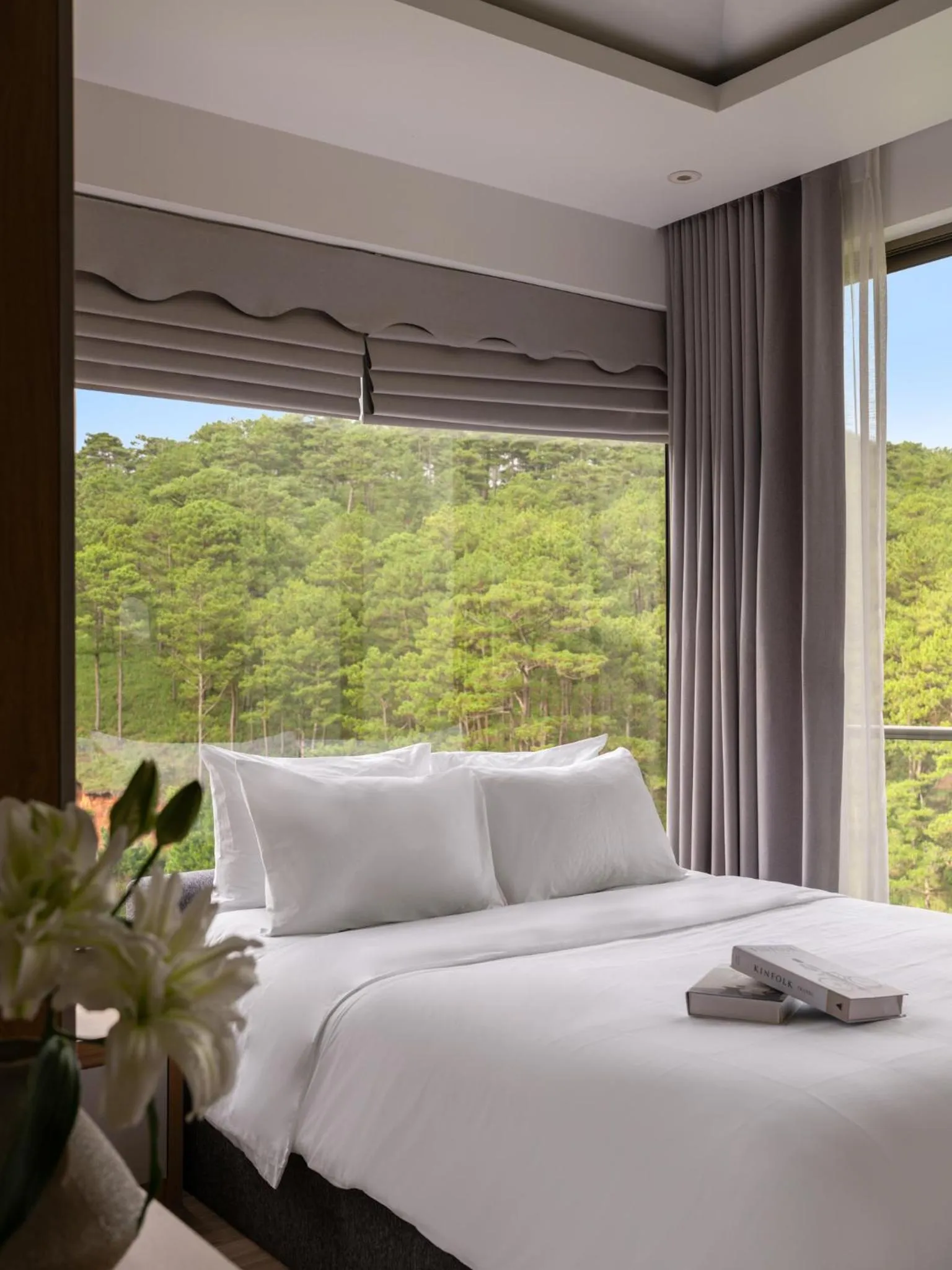 Bed in Payon Dalat Villa