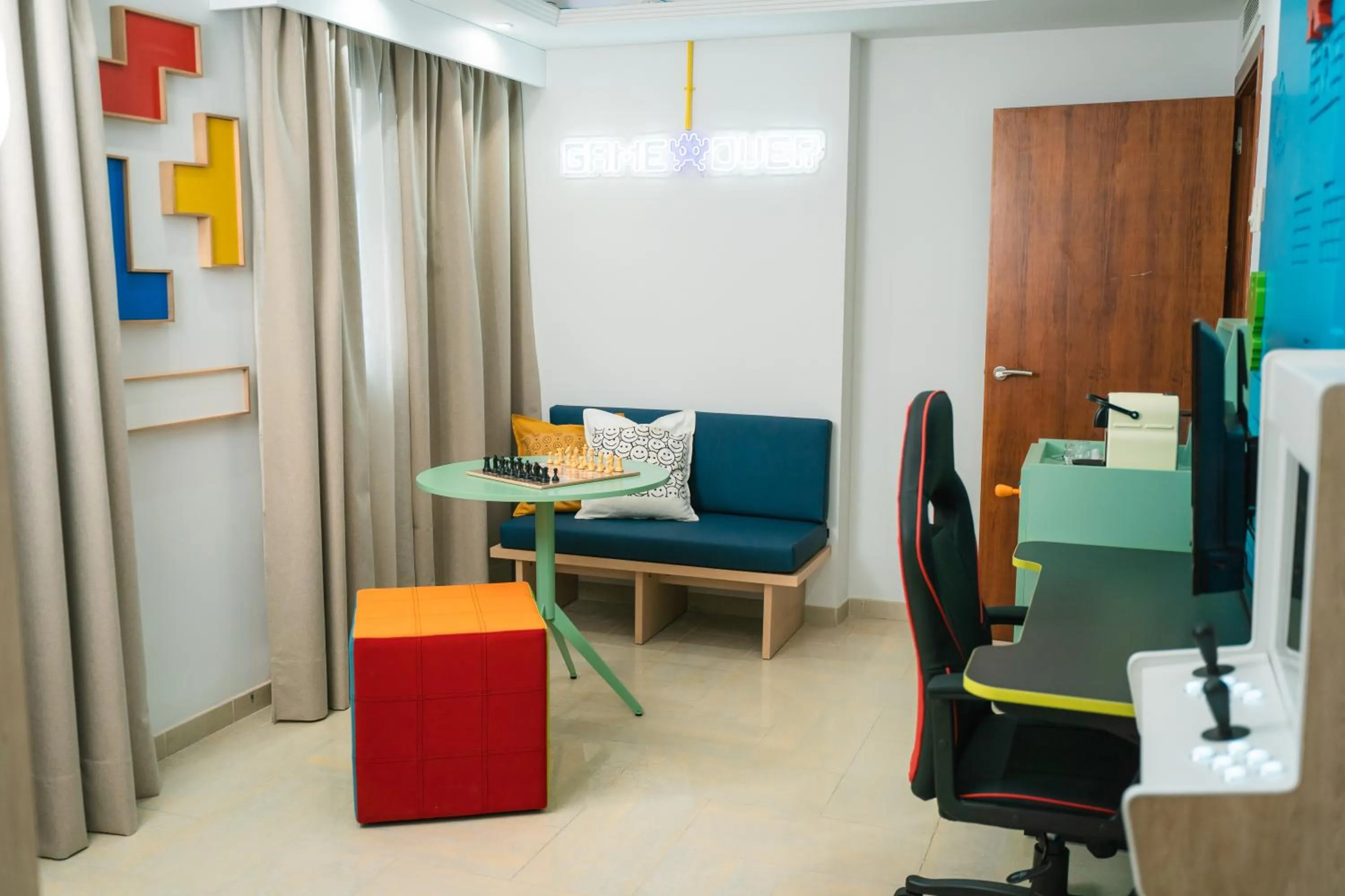 hair dresser in Hotel Magic Games 4