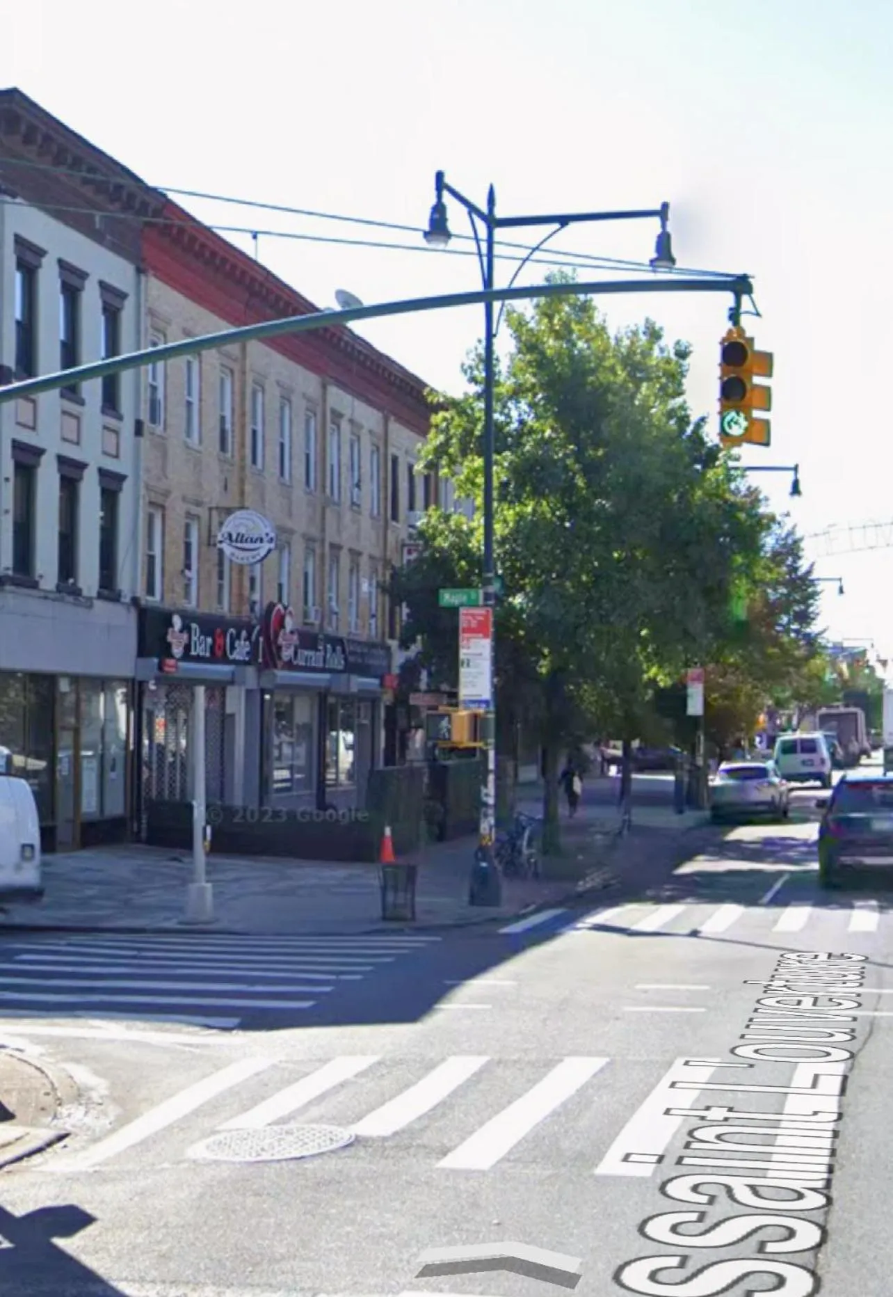 Property building in IMPERIAL STAY BnB