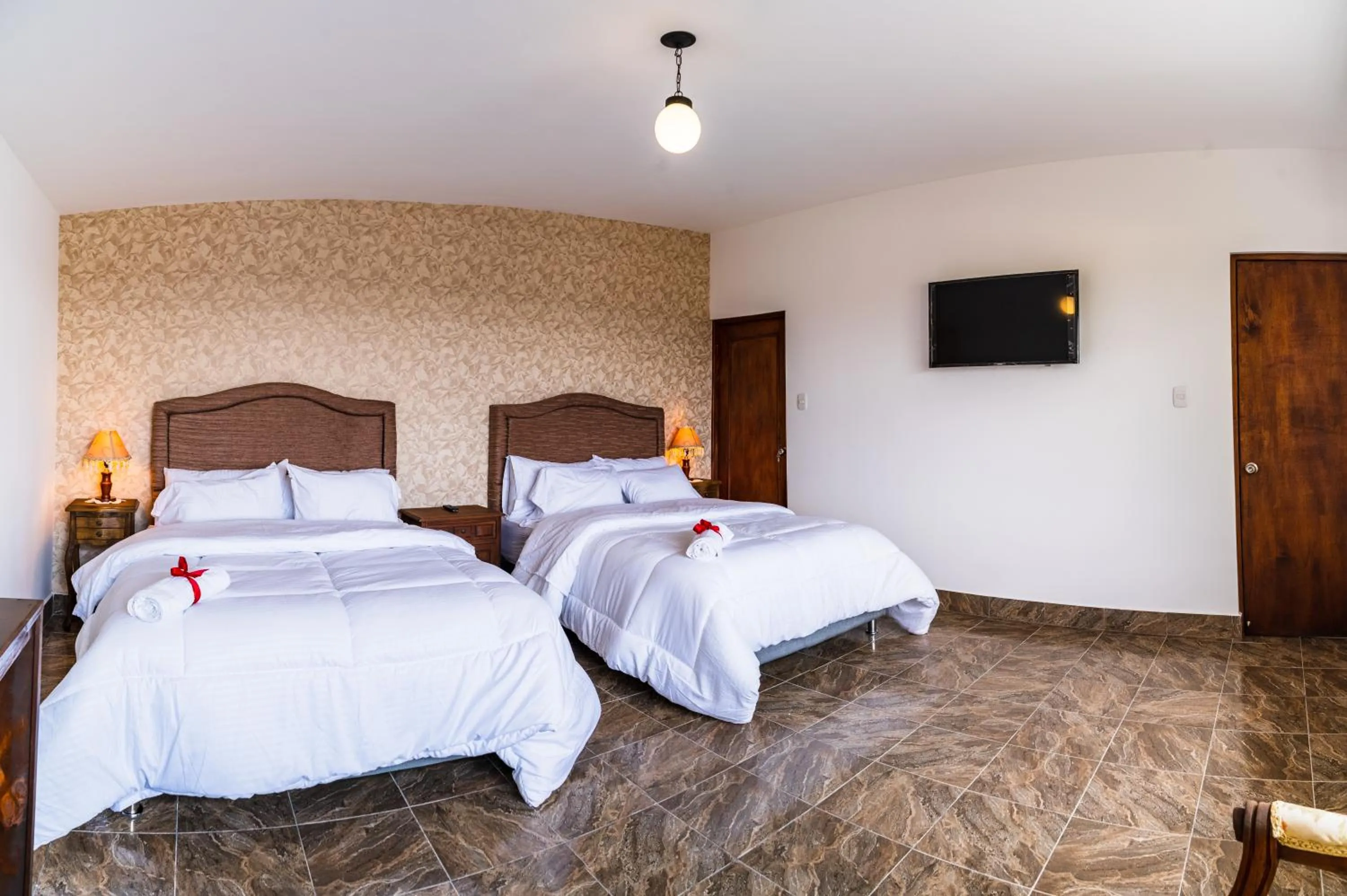 Restaurant/places to eat, Bed in CASA LOMA HOTEL BOUTIQUE & TERRAZA GASTRO