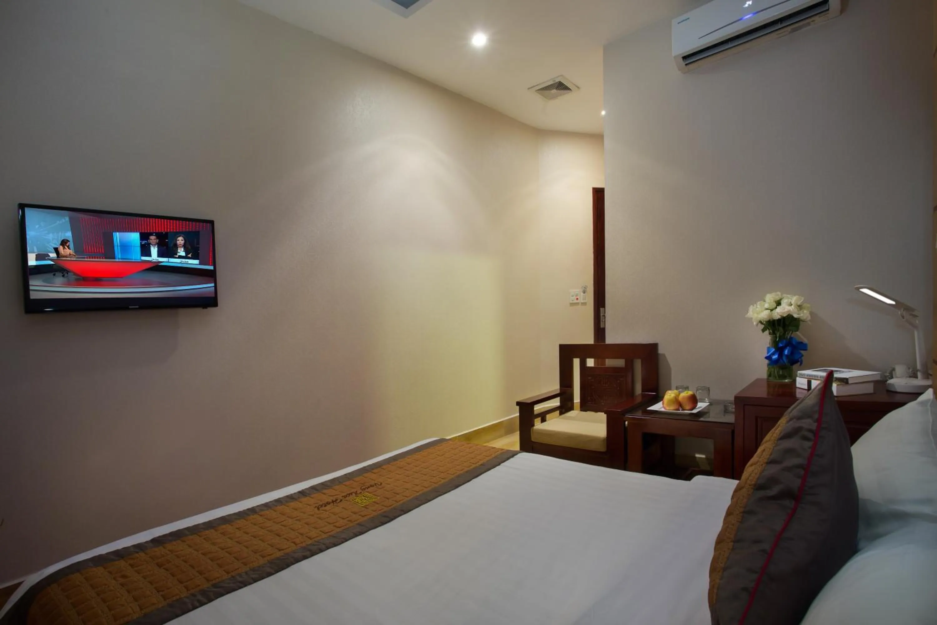 TV and multimedia, Bed in Vong Xua Boutique Hotel