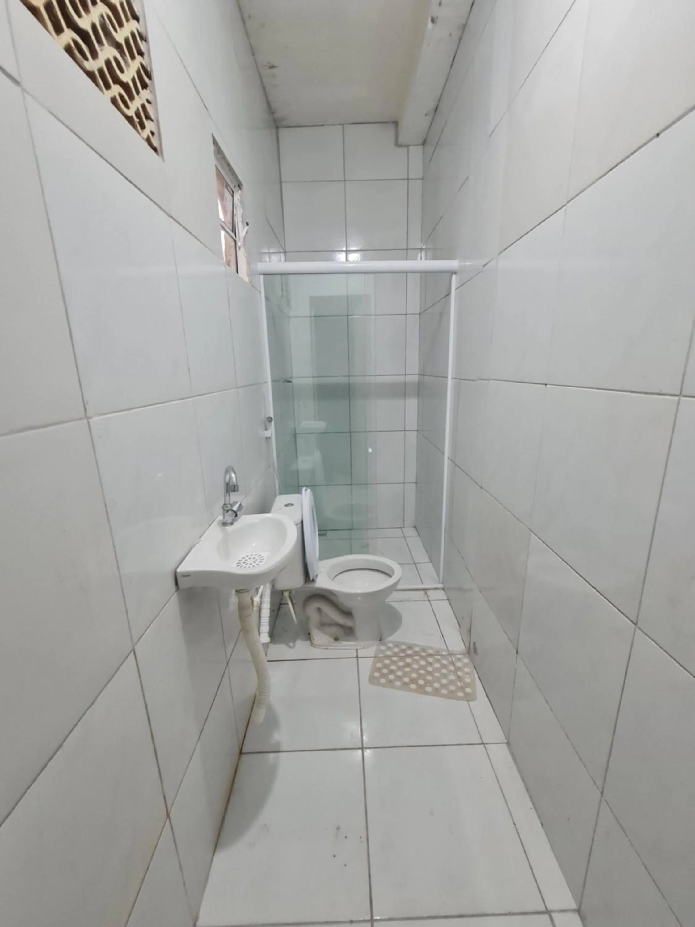 Bathroom in Pousada Meireles Praia