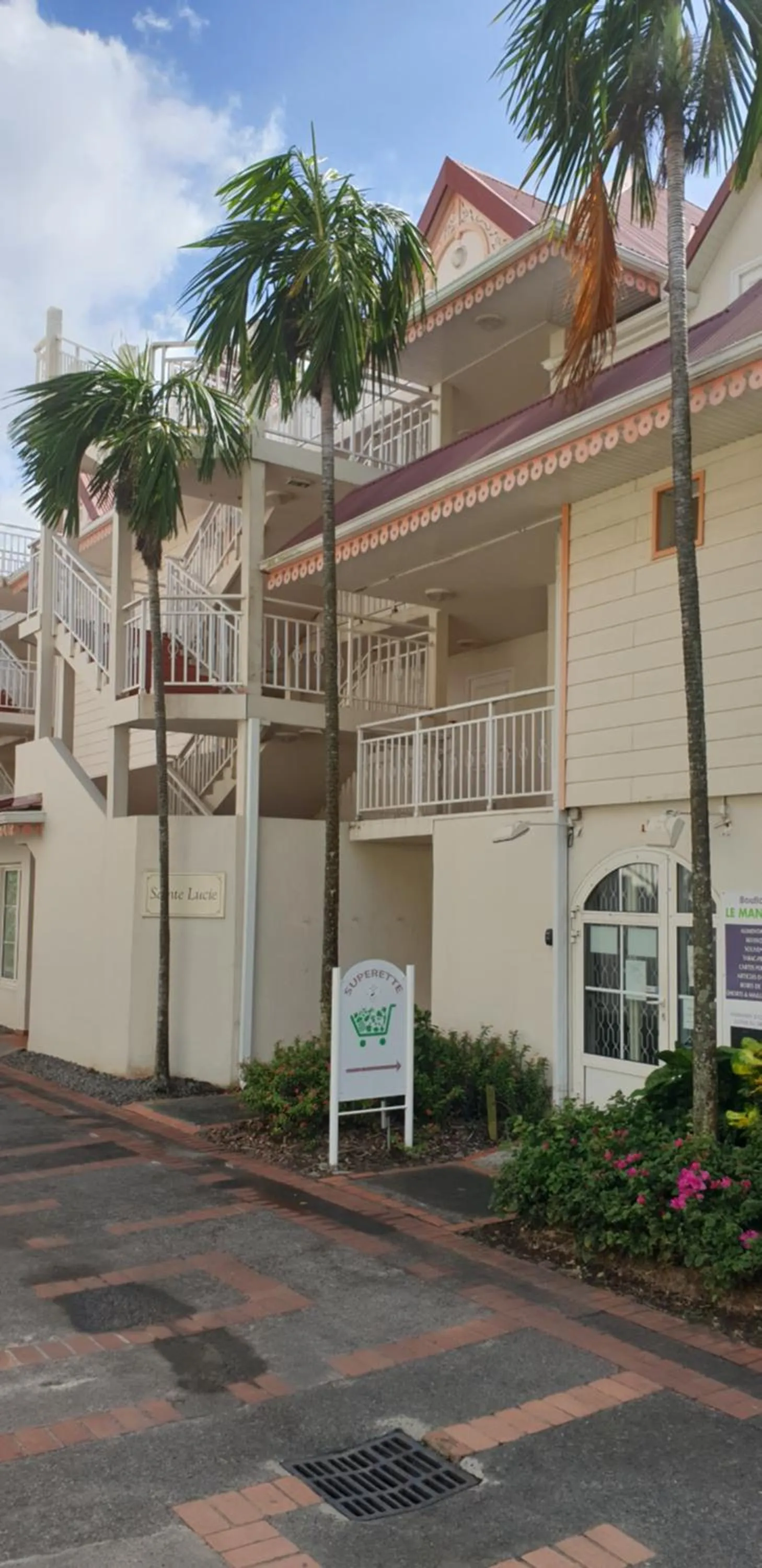 Studio Tropical avec vue mer dans une résidence hôtelière