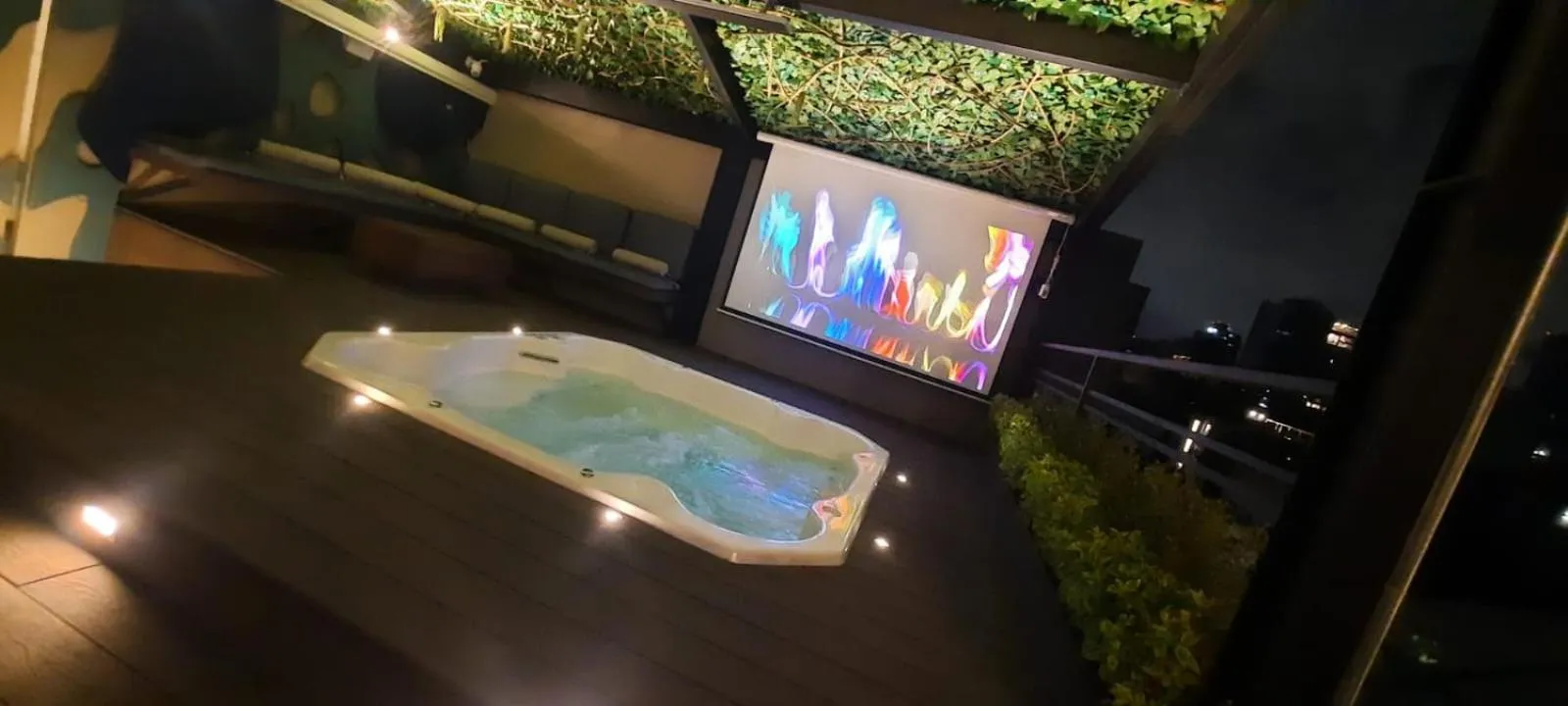 Hot Tub in Suites MINE