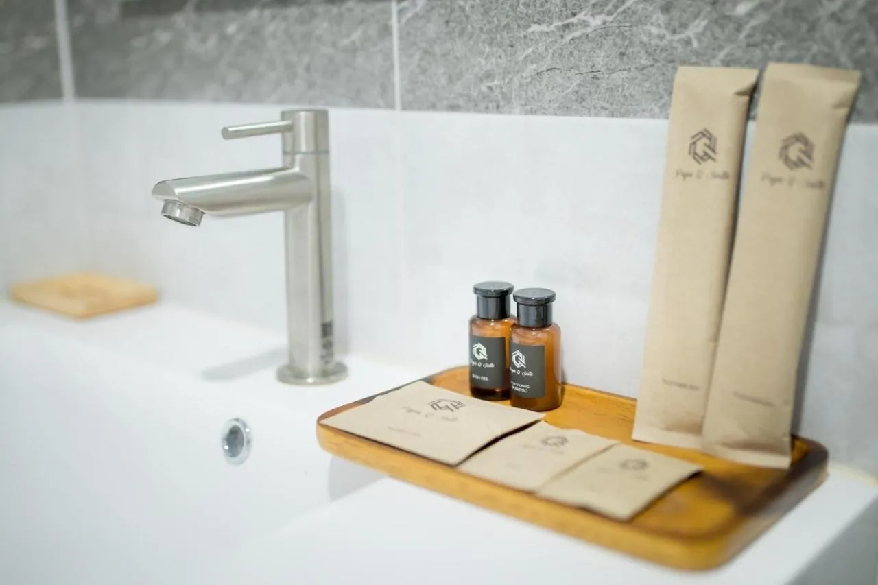 Bathroom in PaPa Q suite Resort