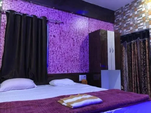 Bed in Hotel Bobby house 450m from beach & 1 km from temple