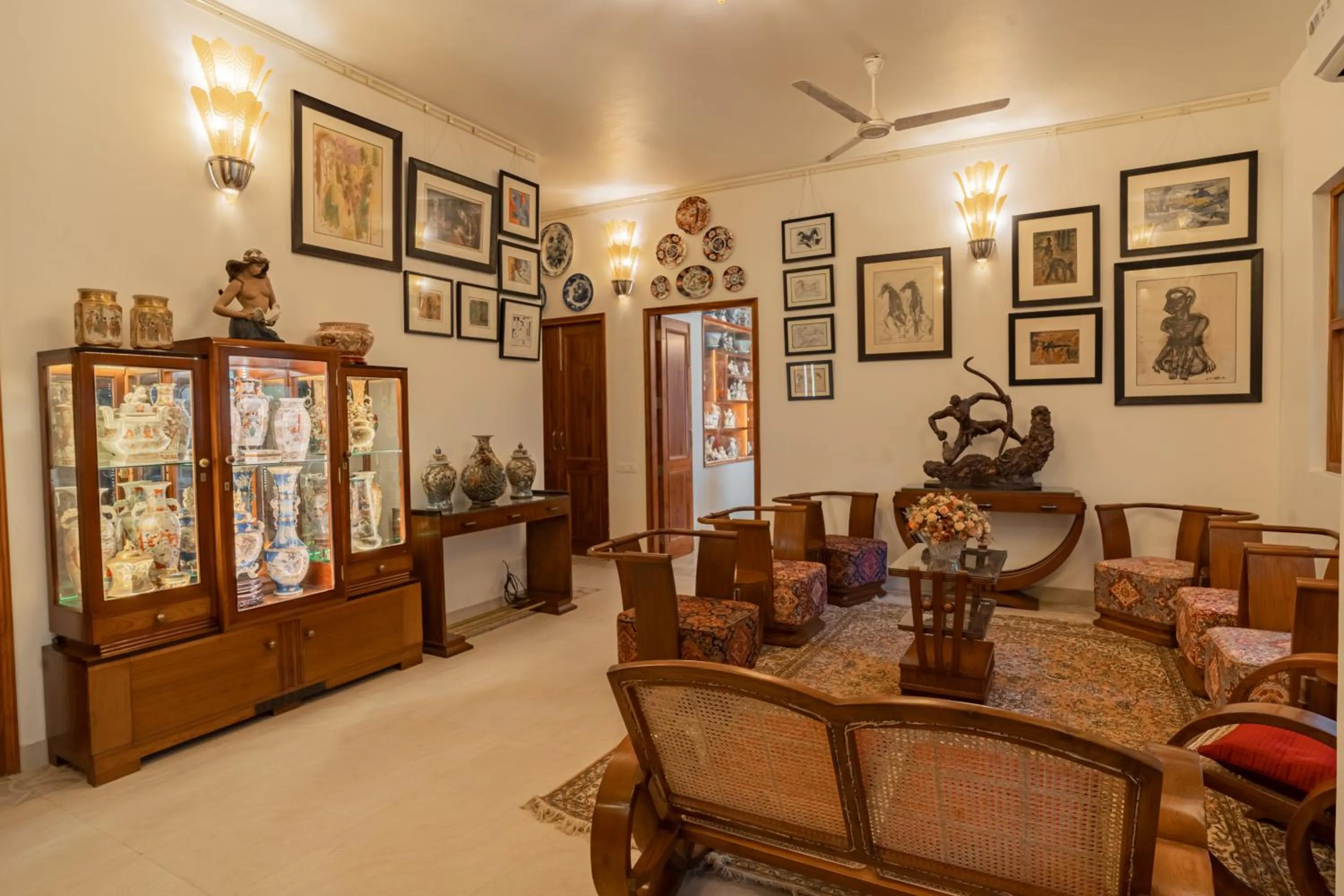 Living room in Anchorage 42