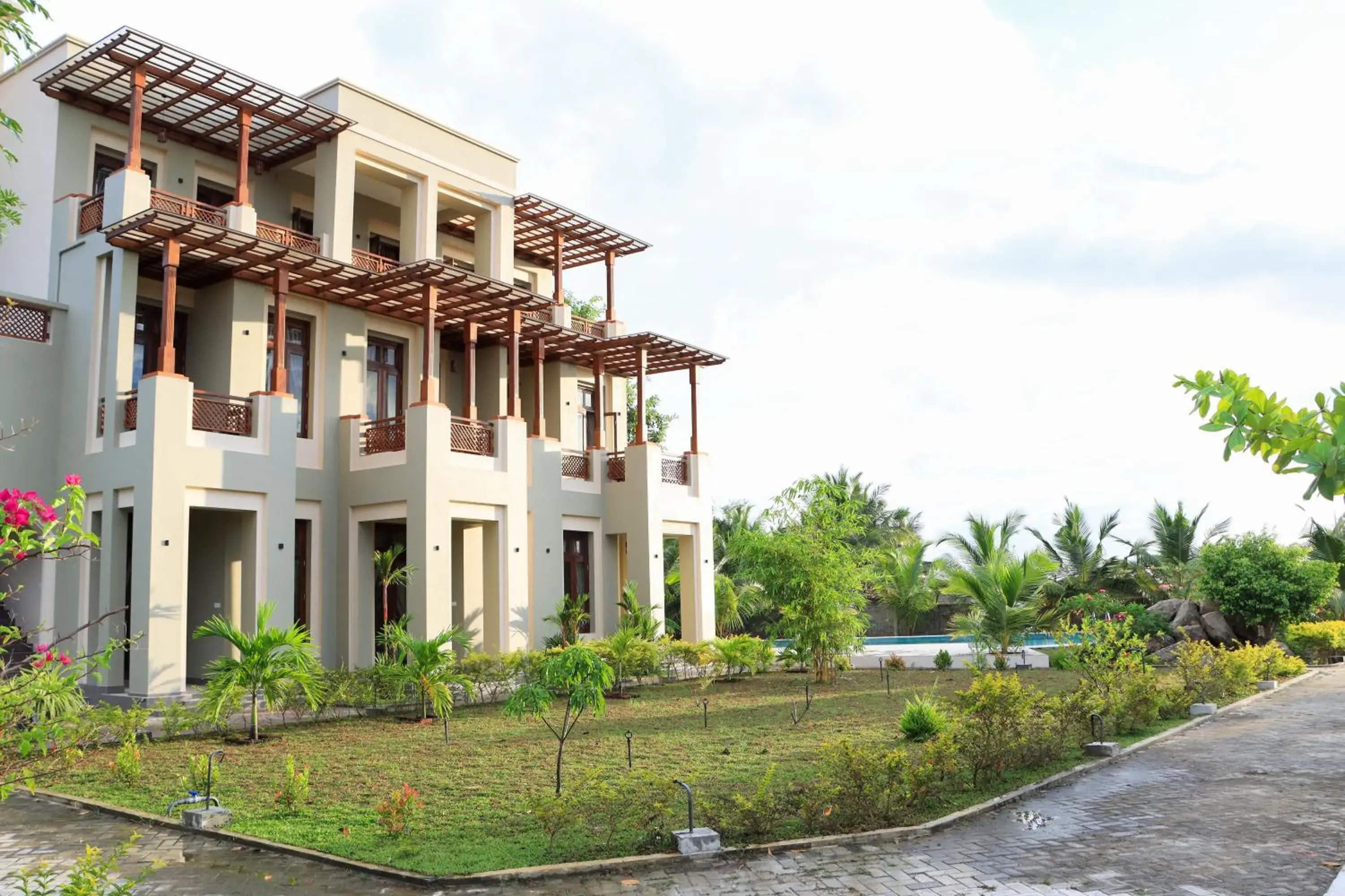 Property building in Paddyway Resort Property building in Paddyway Resort