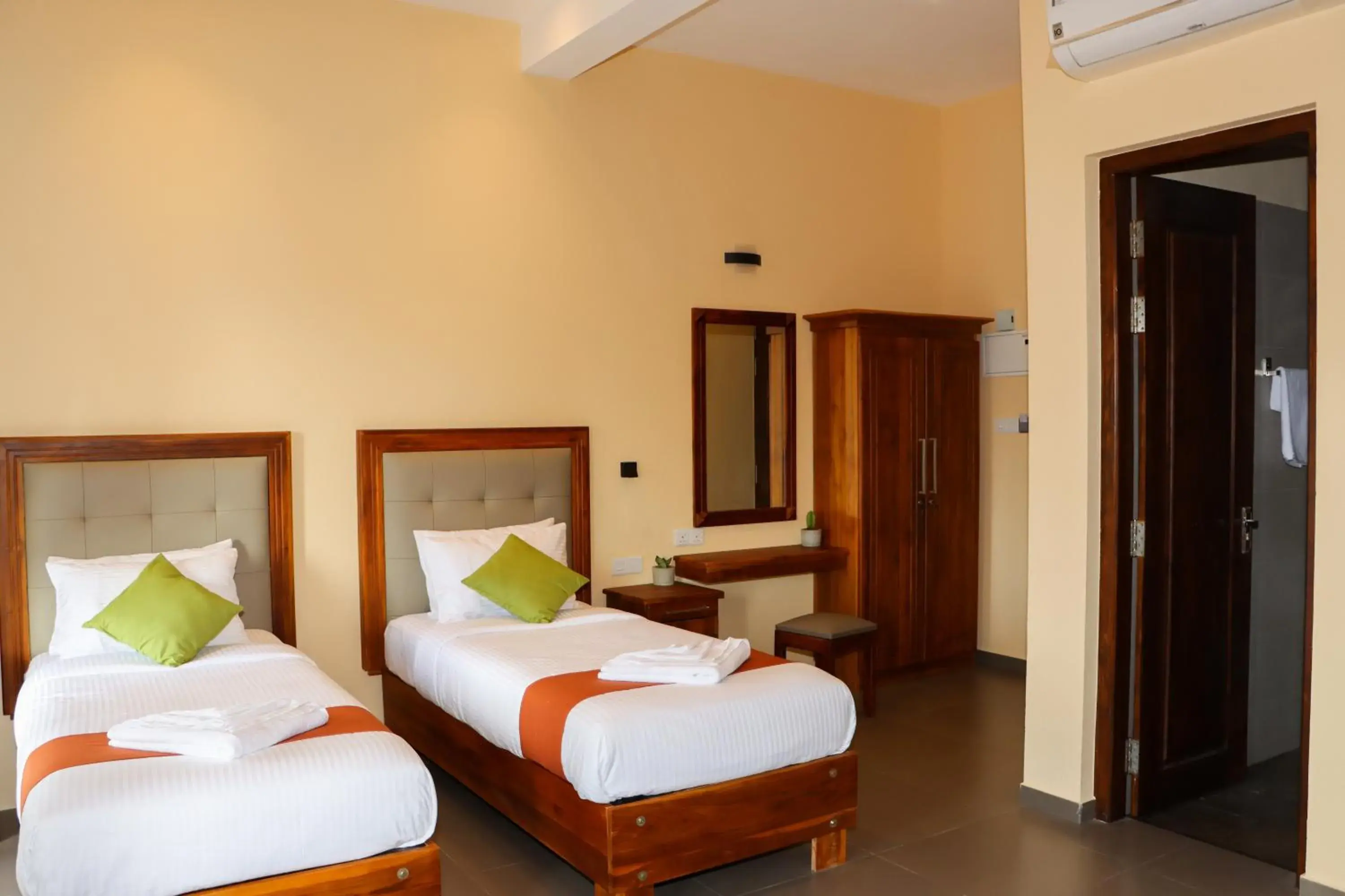 Bed in Paddyway Resort Bed in Paddyway Resort