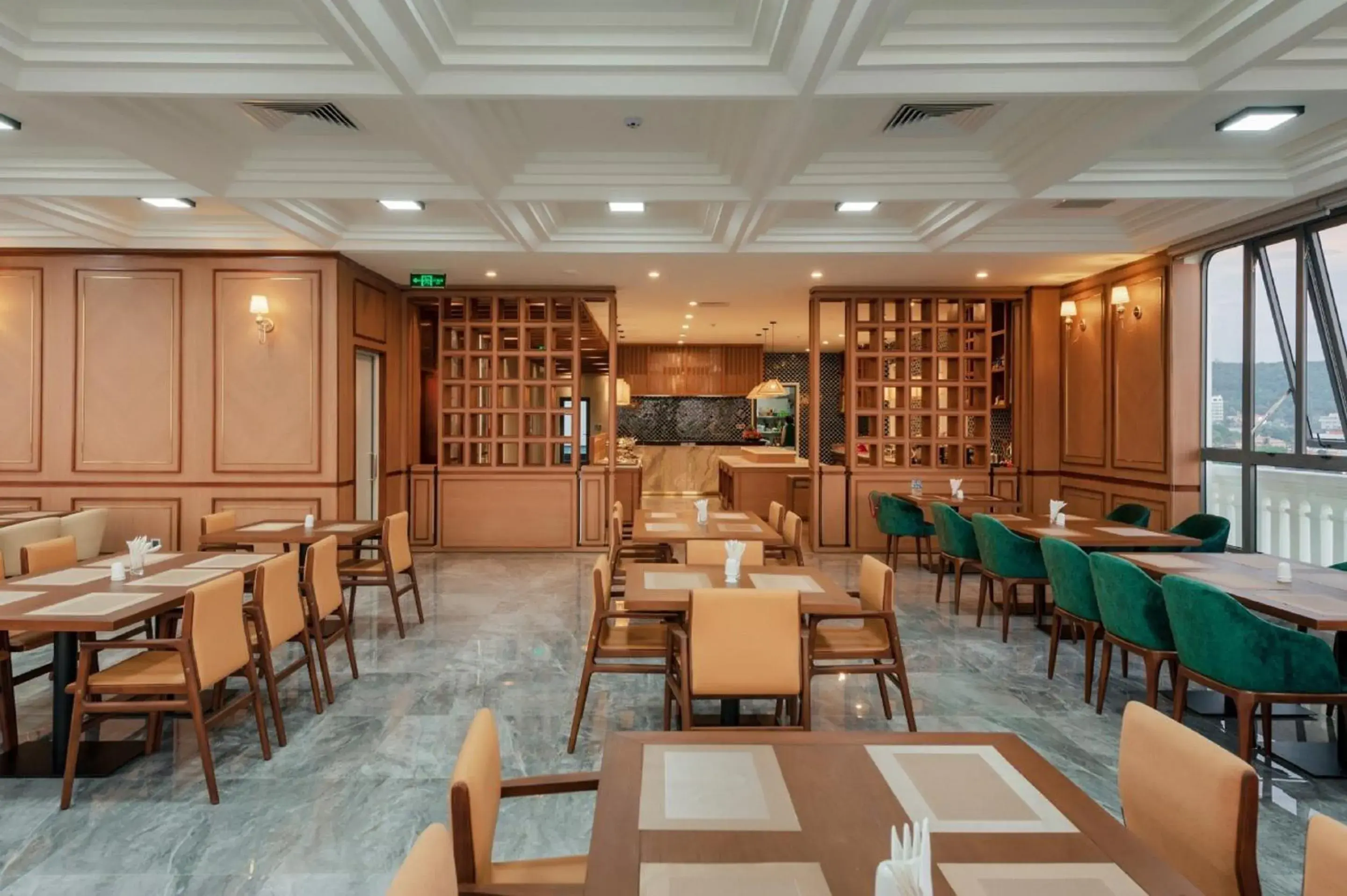 Restaurant/places to eat in Tahiti Resort Restaurant/places to eat in Tahiti Resort