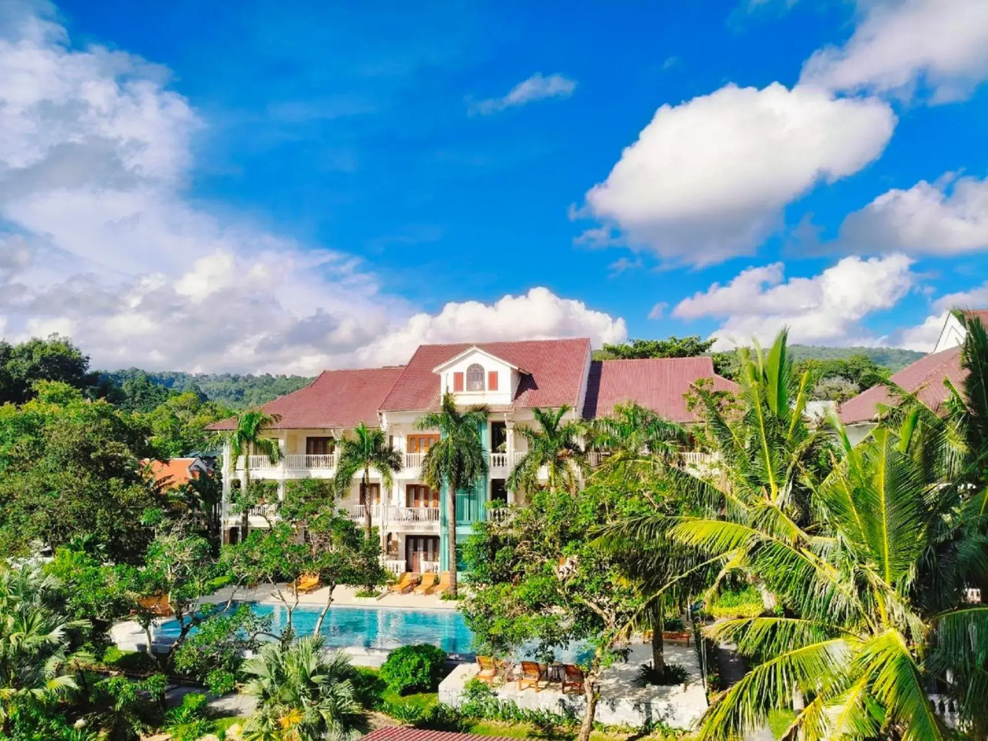 Property building in Tahiti Resort Property building in Tahiti Resort