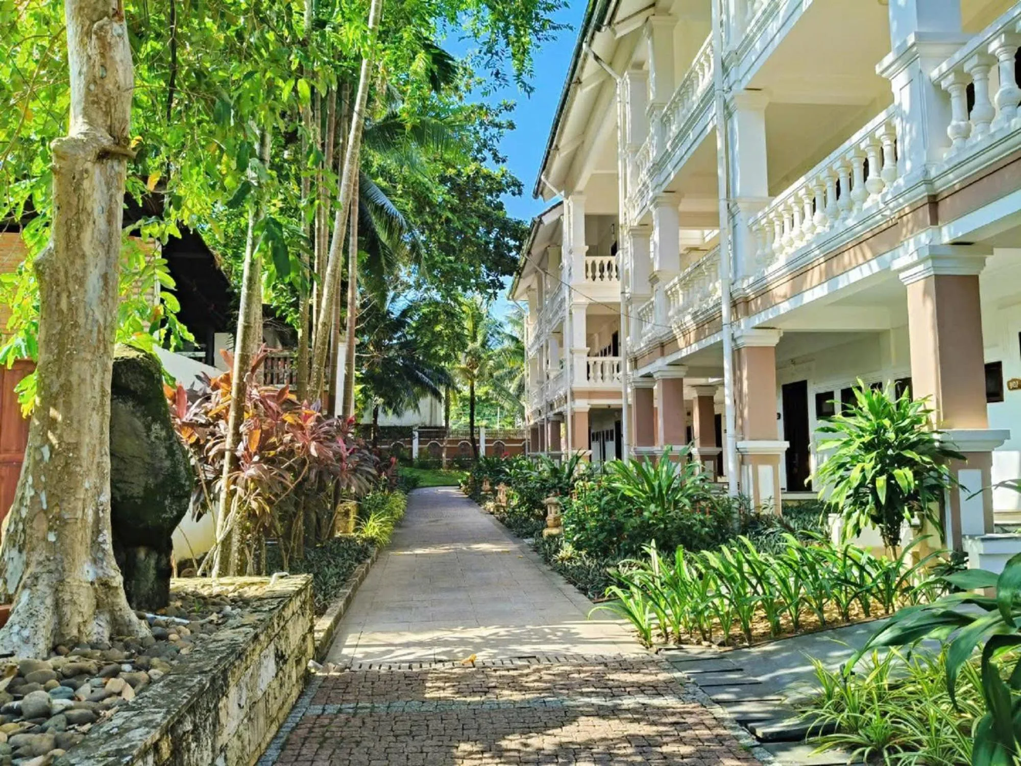 Property building in Tahiti Resort