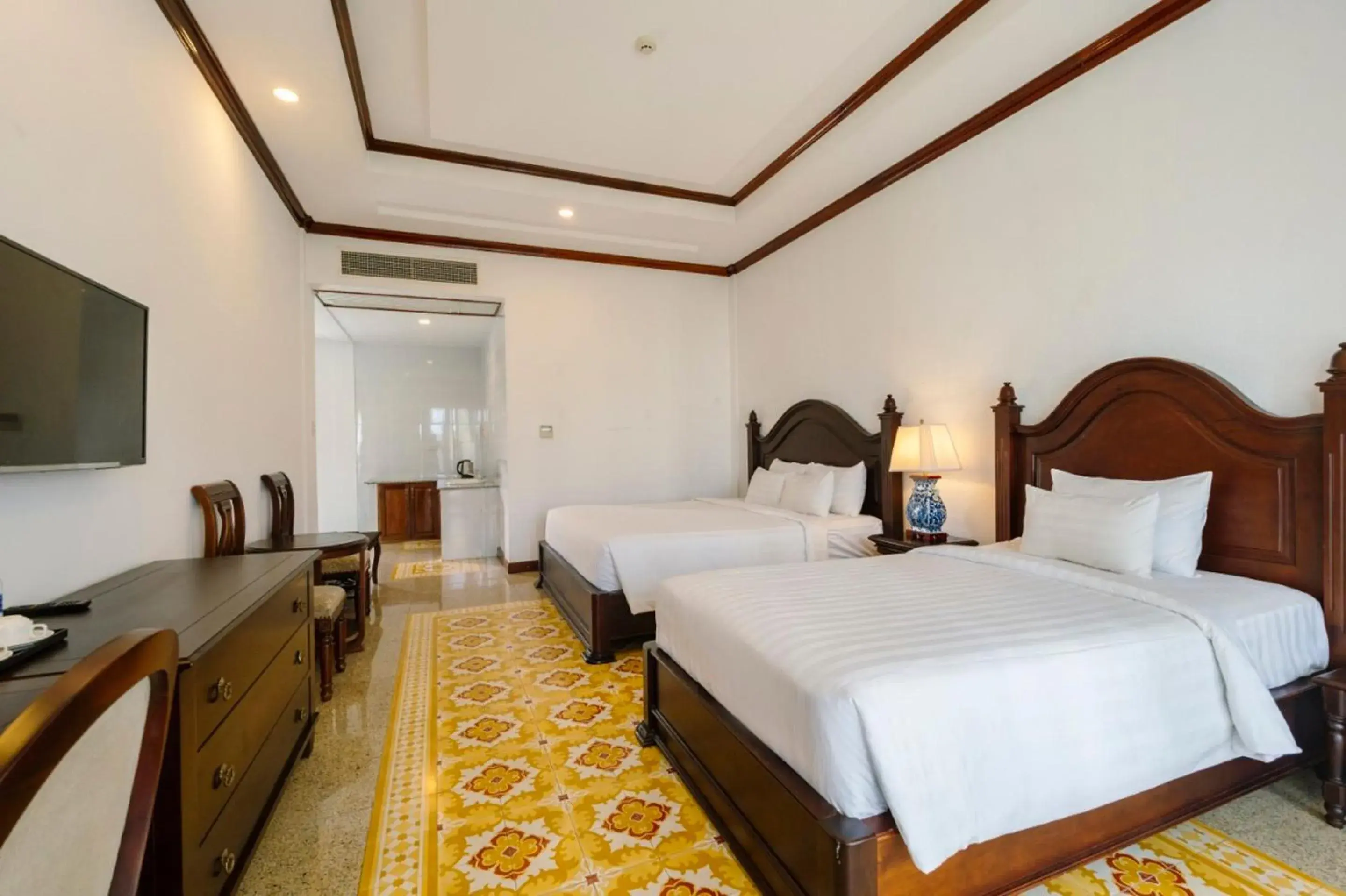 Bed in Tahiti Resort Bed in Tahiti Resort