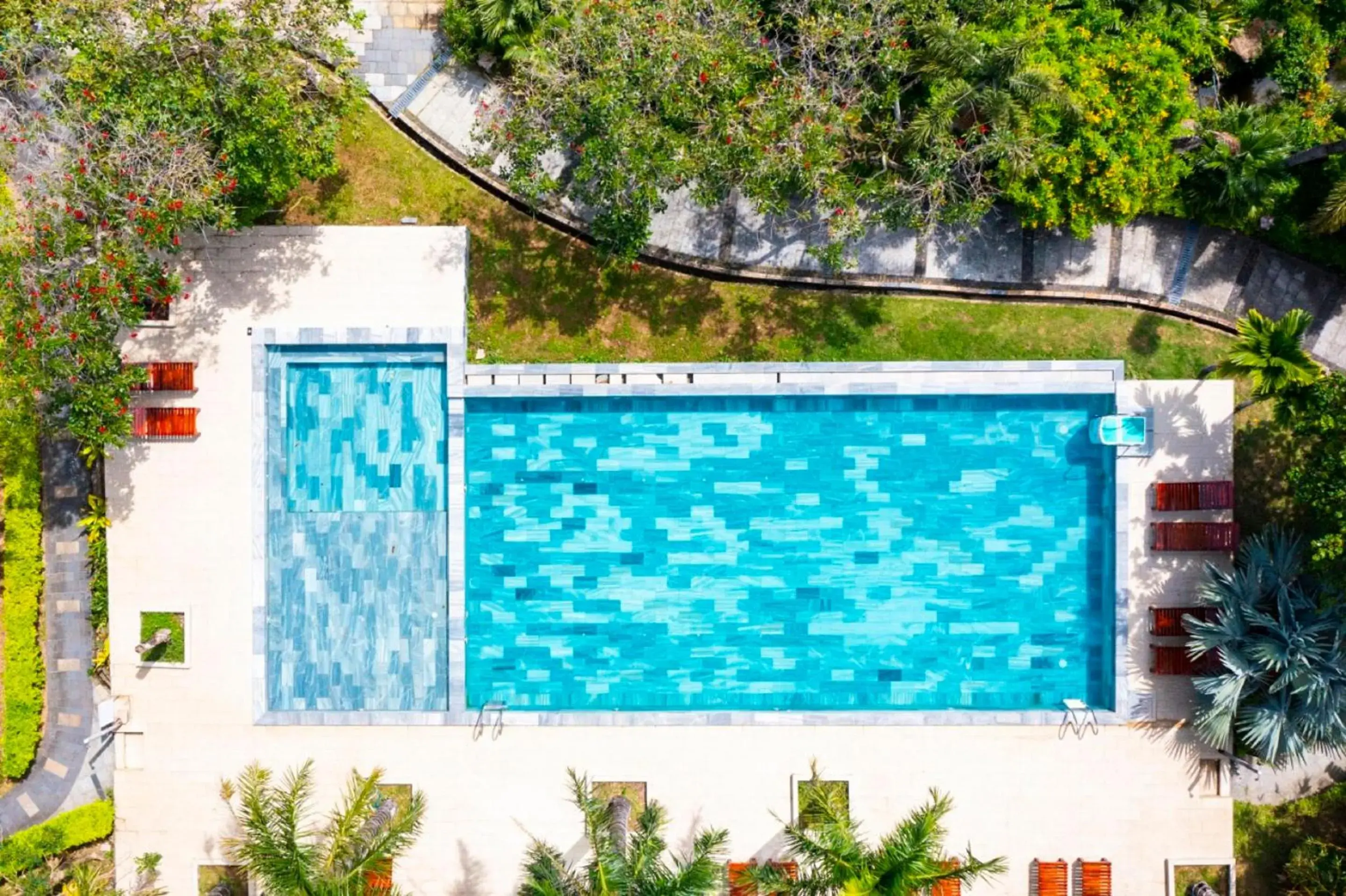 Swimming pool in Tahiti Resort Swimming pool in Tahiti Resort