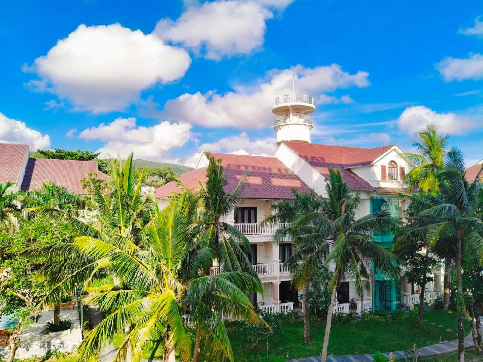 Property building in Tahiti Resort