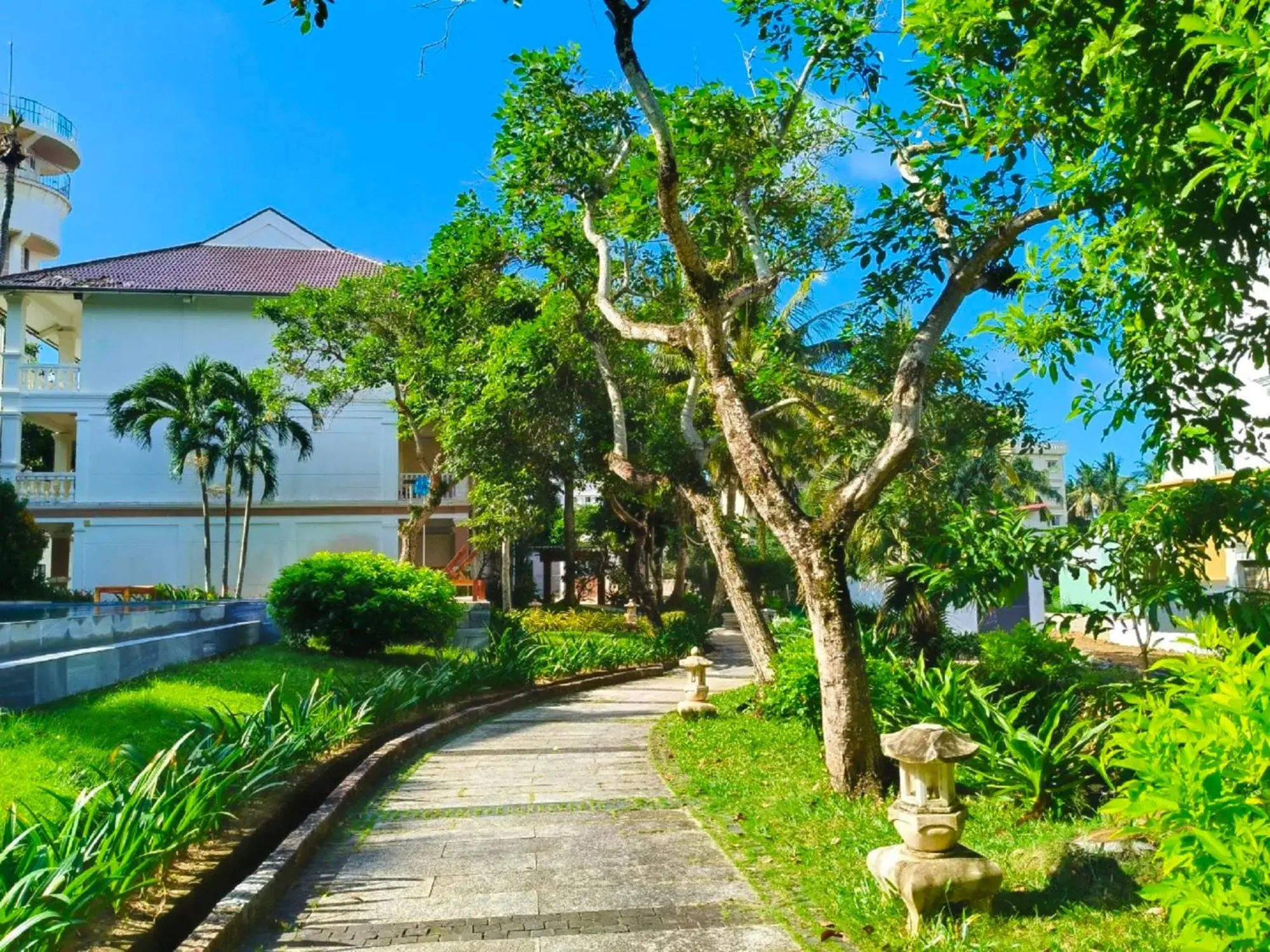 Property building in Tahiti Resort Property building in Tahiti Resort