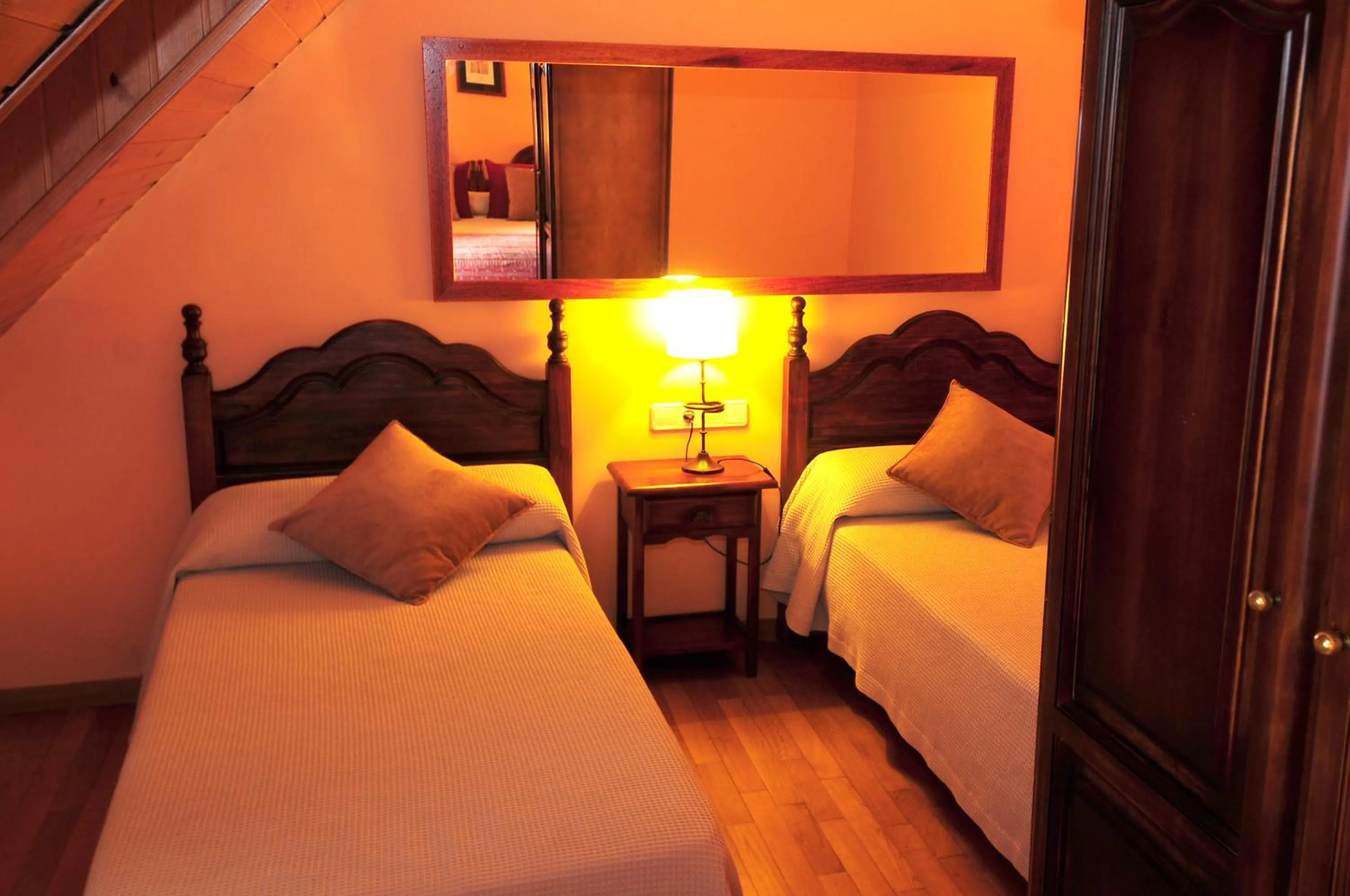 Decorative detail, Bed in ETH Pomer