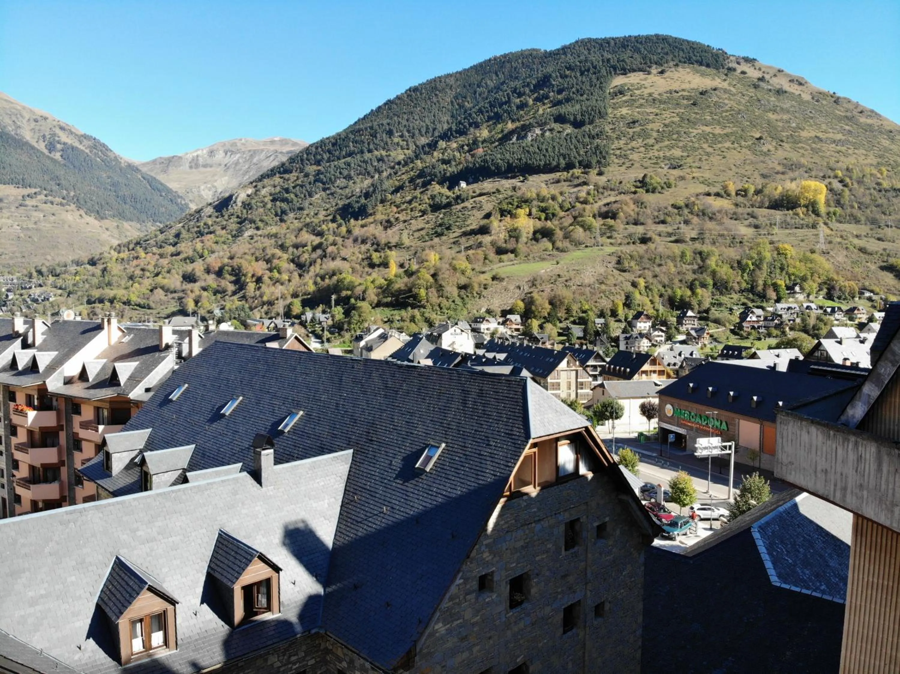 Mountain view in ETH Pomer