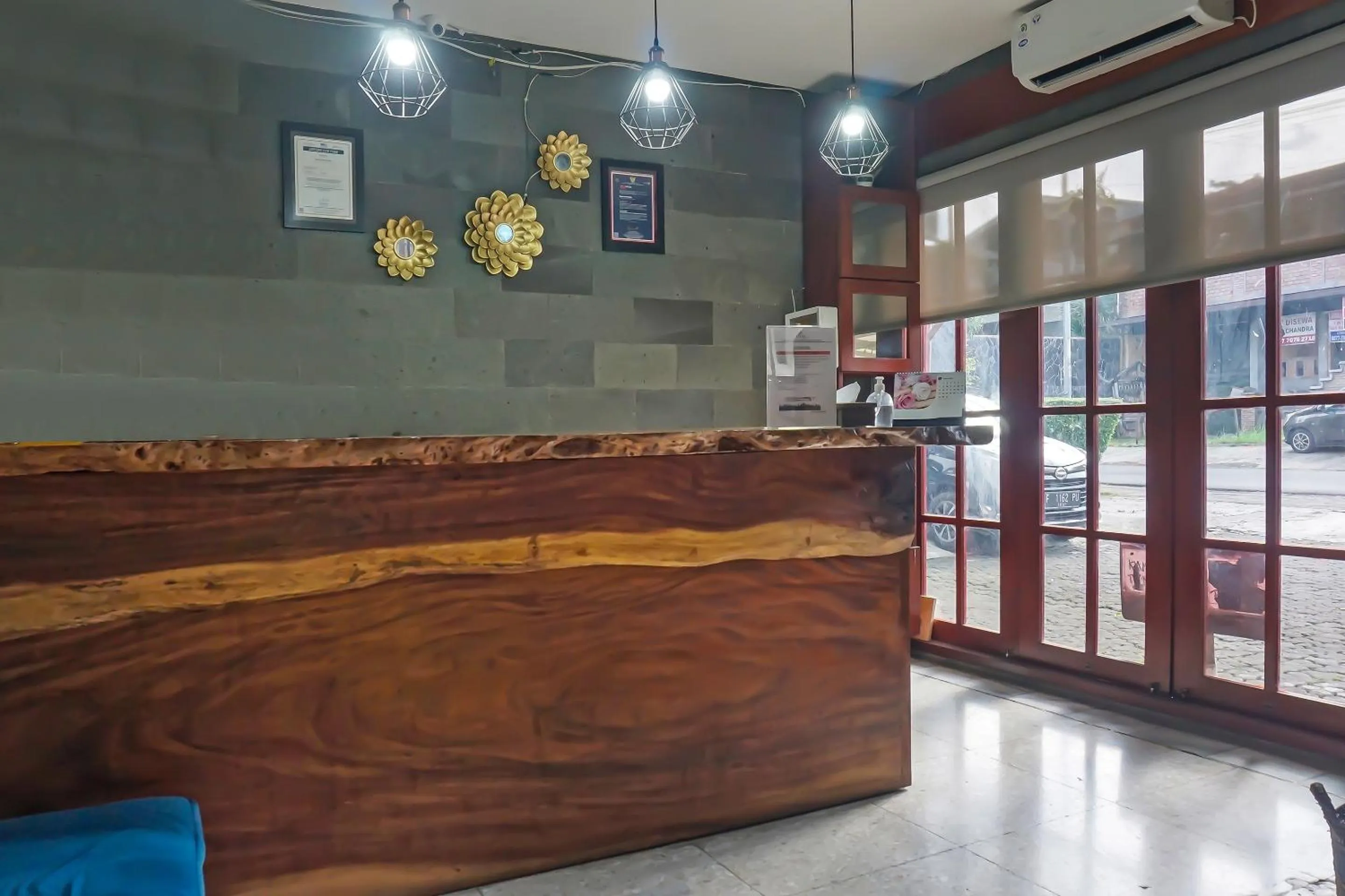 Lobby or reception in Hotel O Bogor Guest House