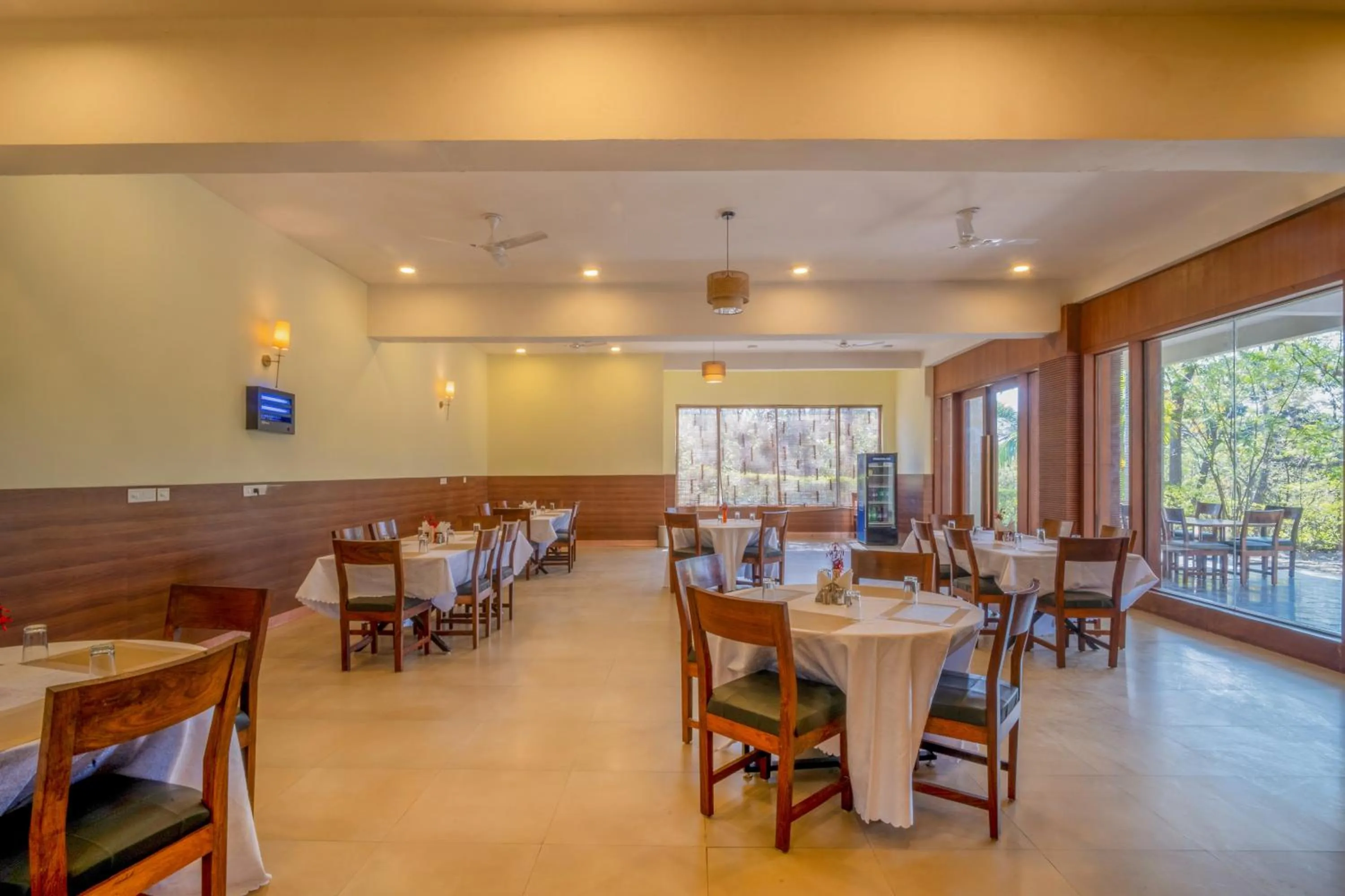 Restaurant/places to eat in The Corbett Greens