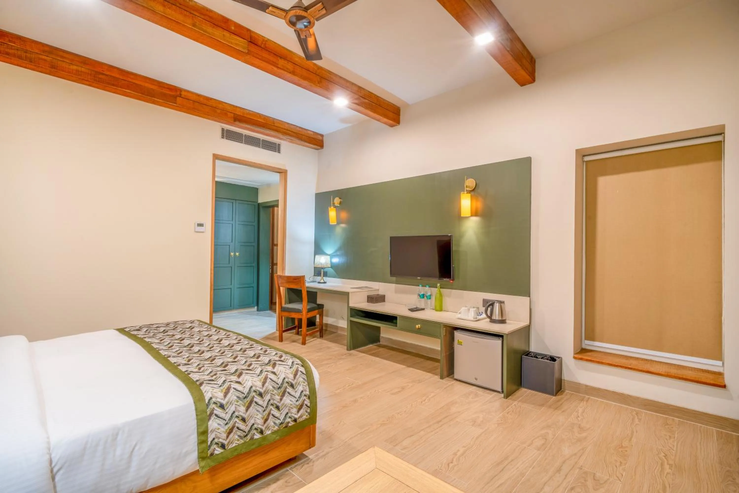 Bedroom, Bed in The Corbett Greens