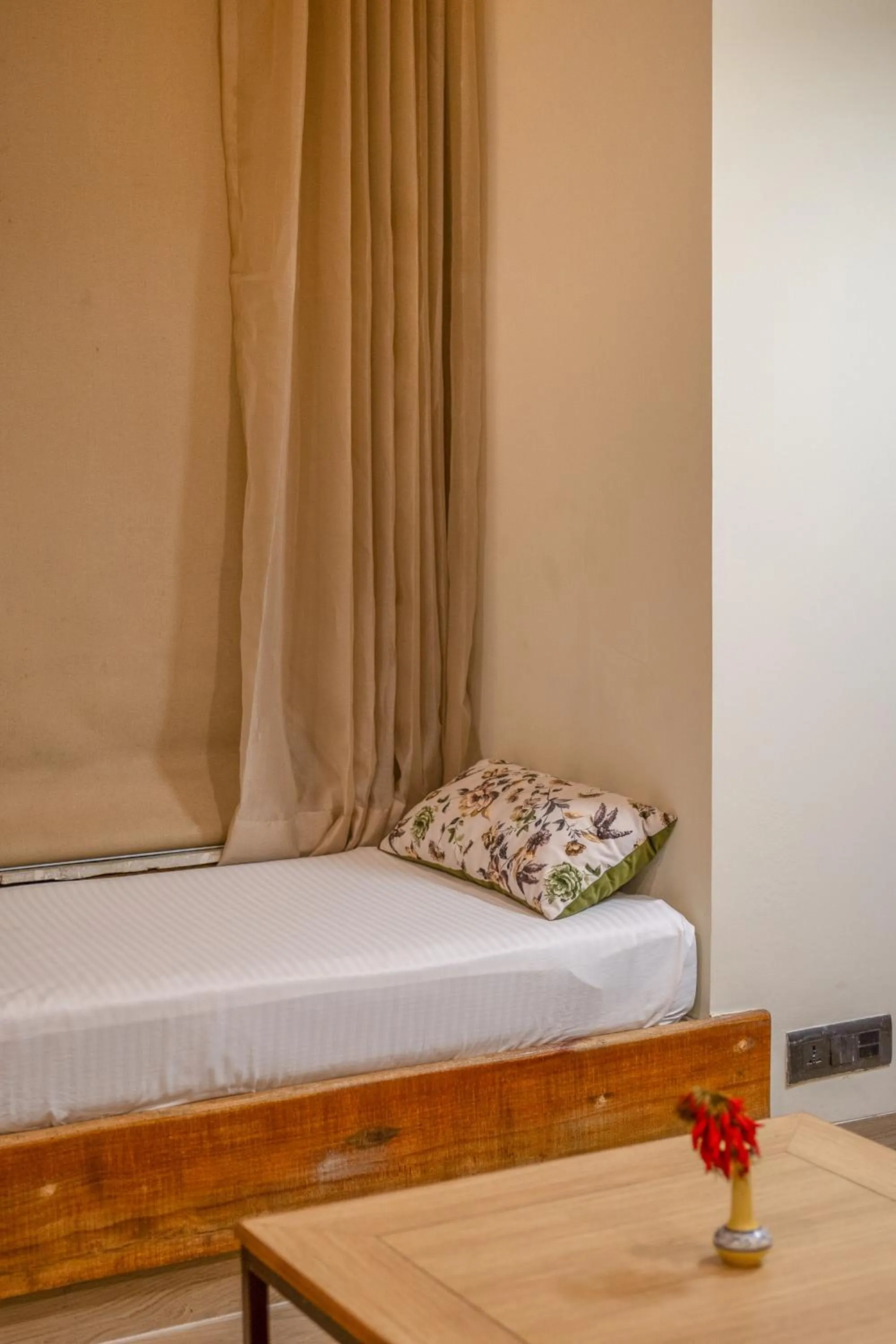 Bedroom, Bed in The Corbett Greens