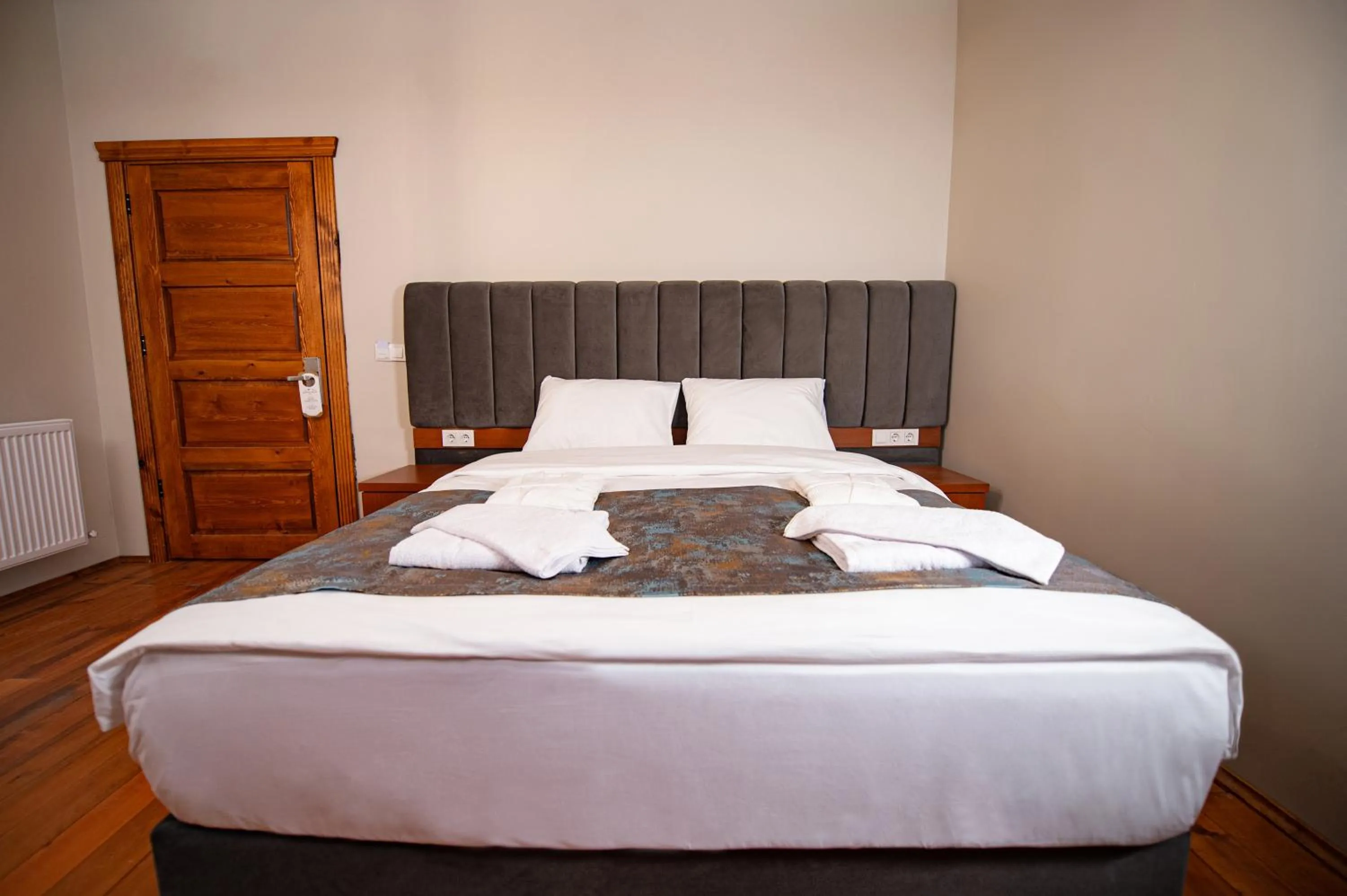 Bed in AHISKA PALAS OTEL