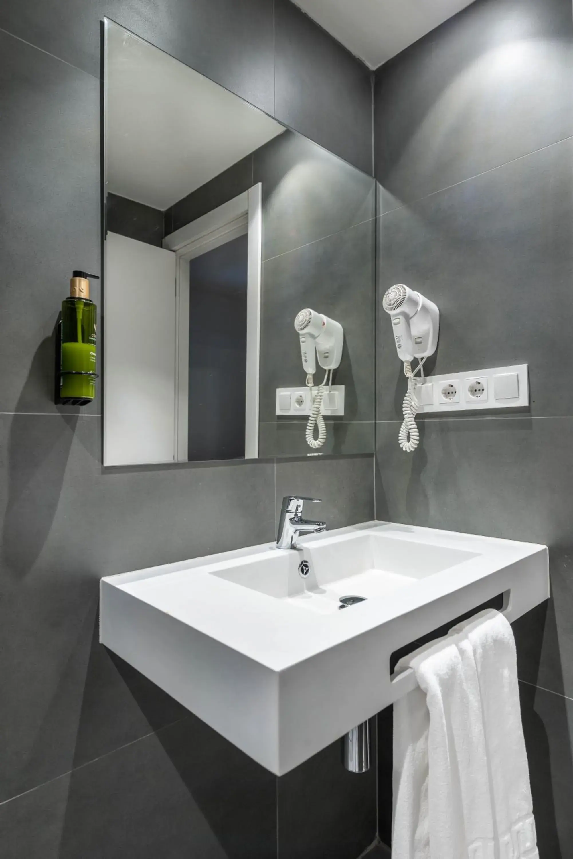 Duplex Quadruple Room in Hotel Viella Duplex Quadruple Room in Hotel Viella