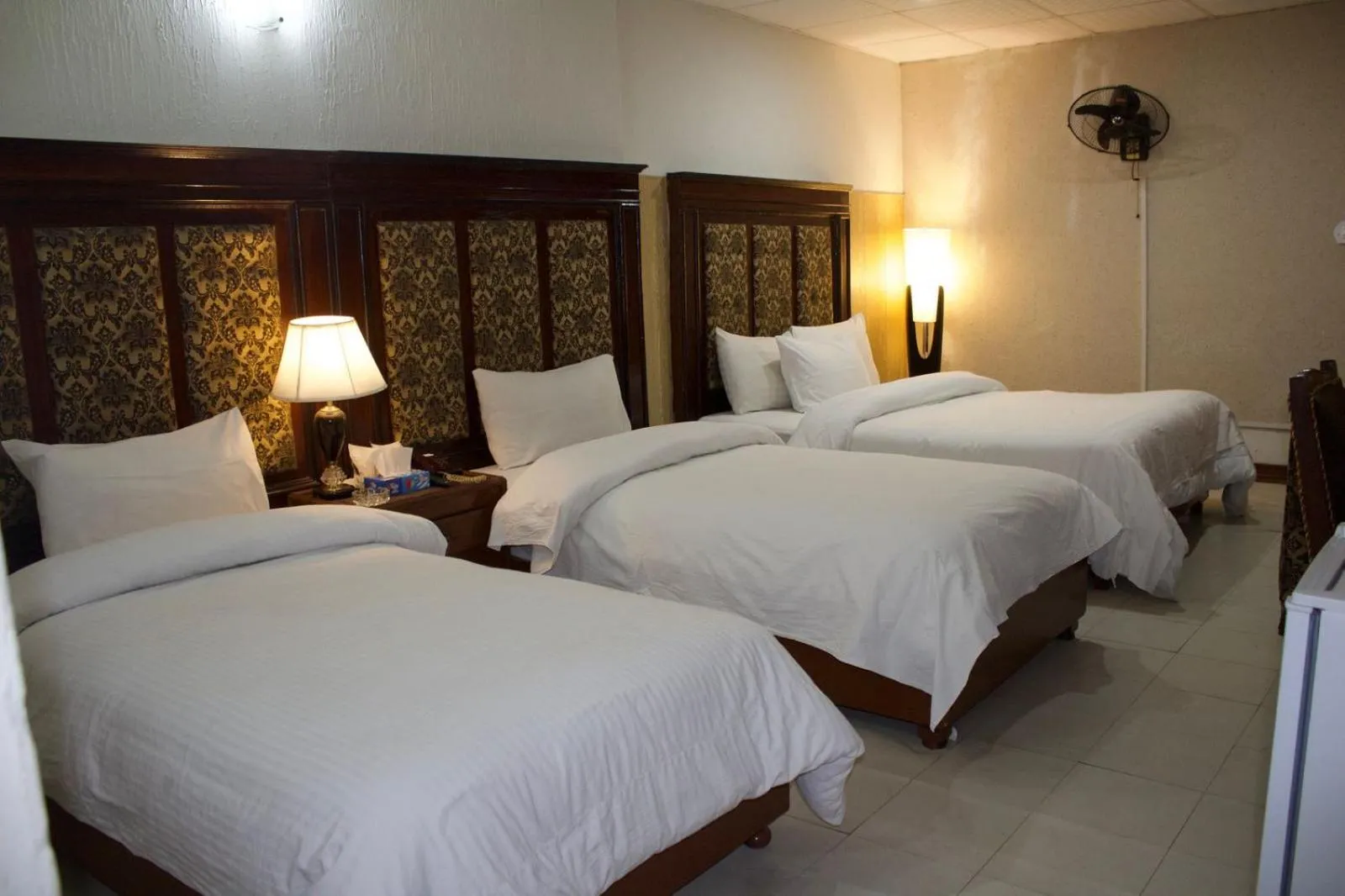 Bed in Margalla View Motel