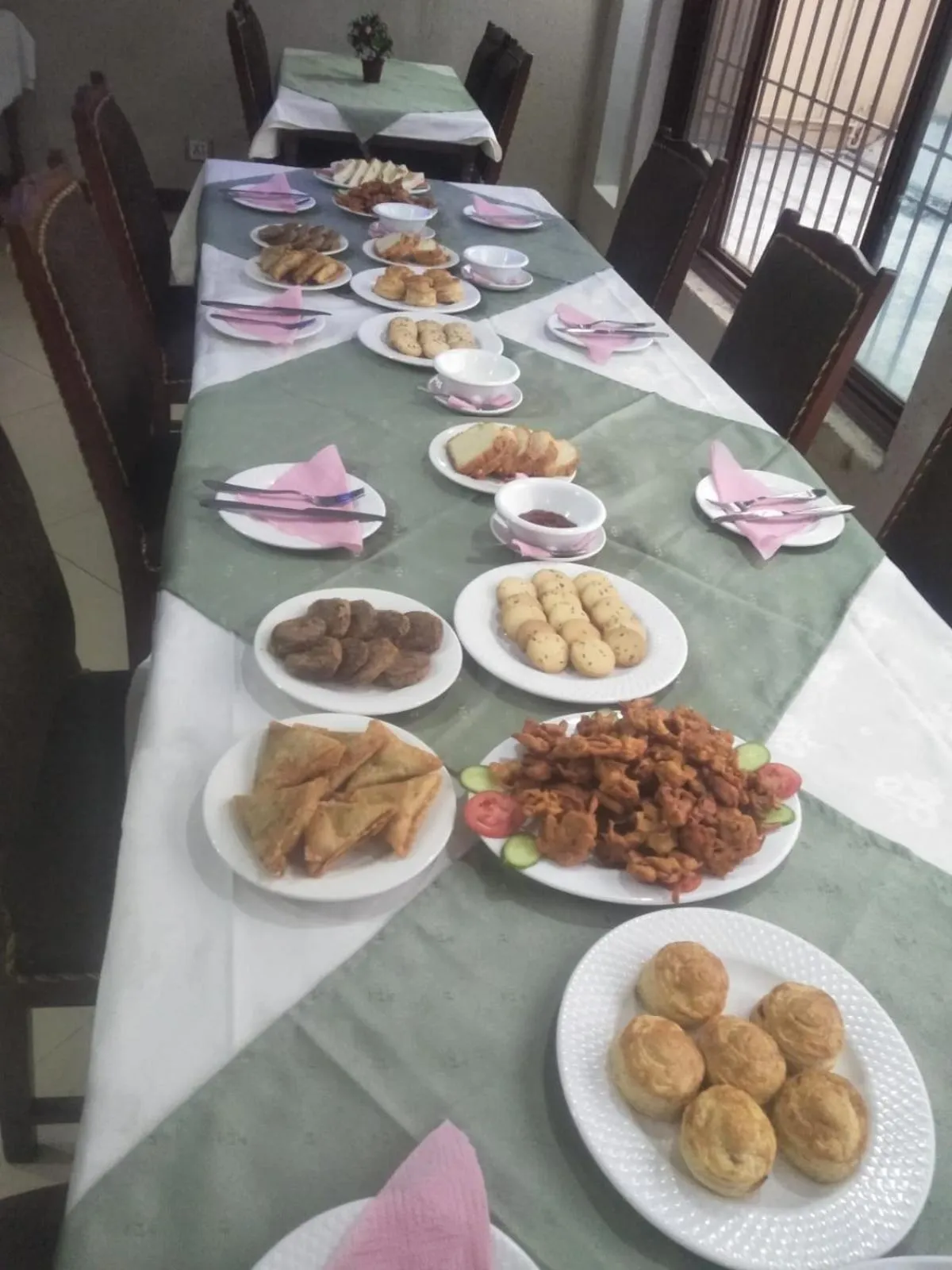 Dining area in Margalla View Motel