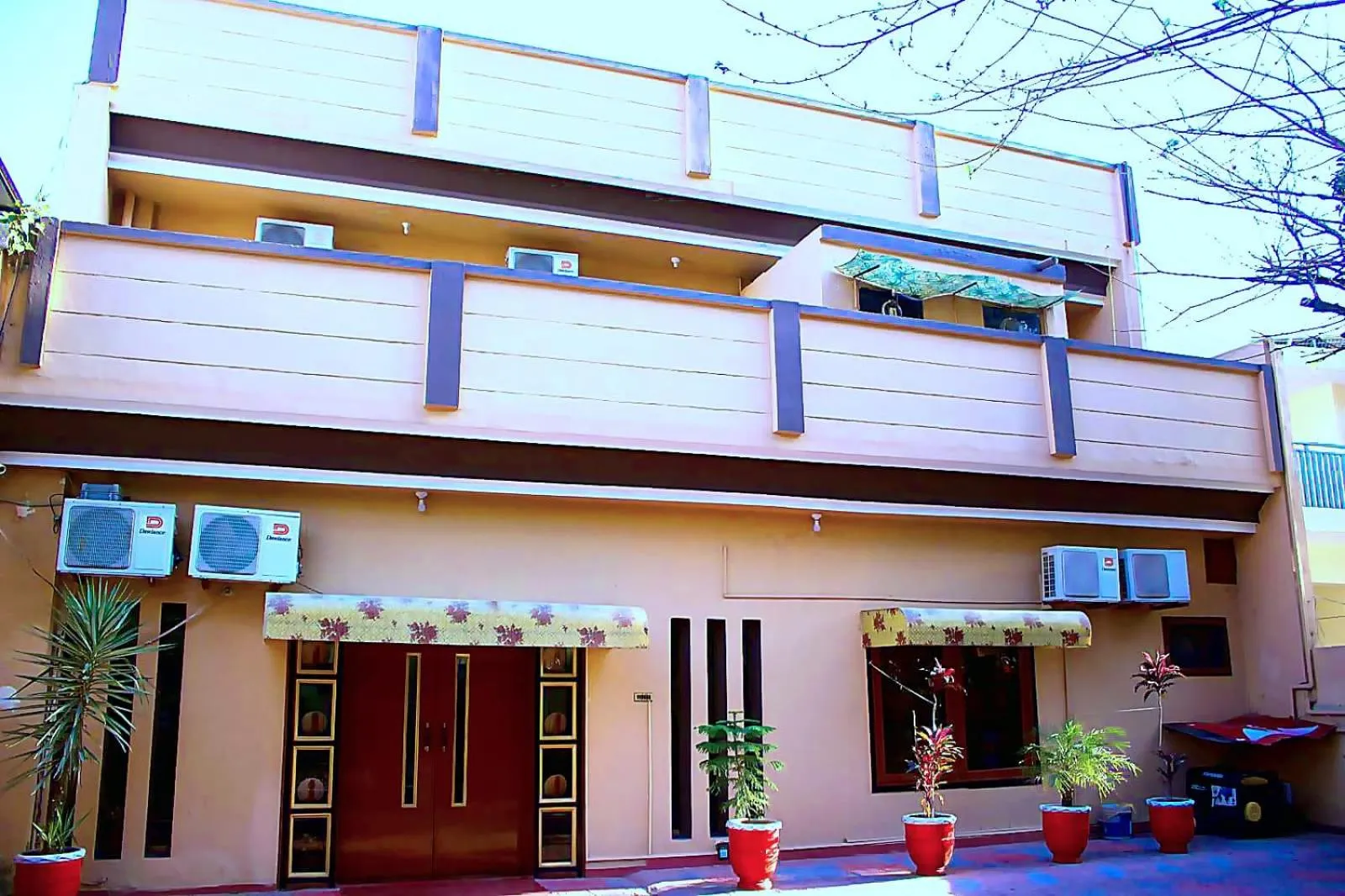 Property building in Margalla View Motel