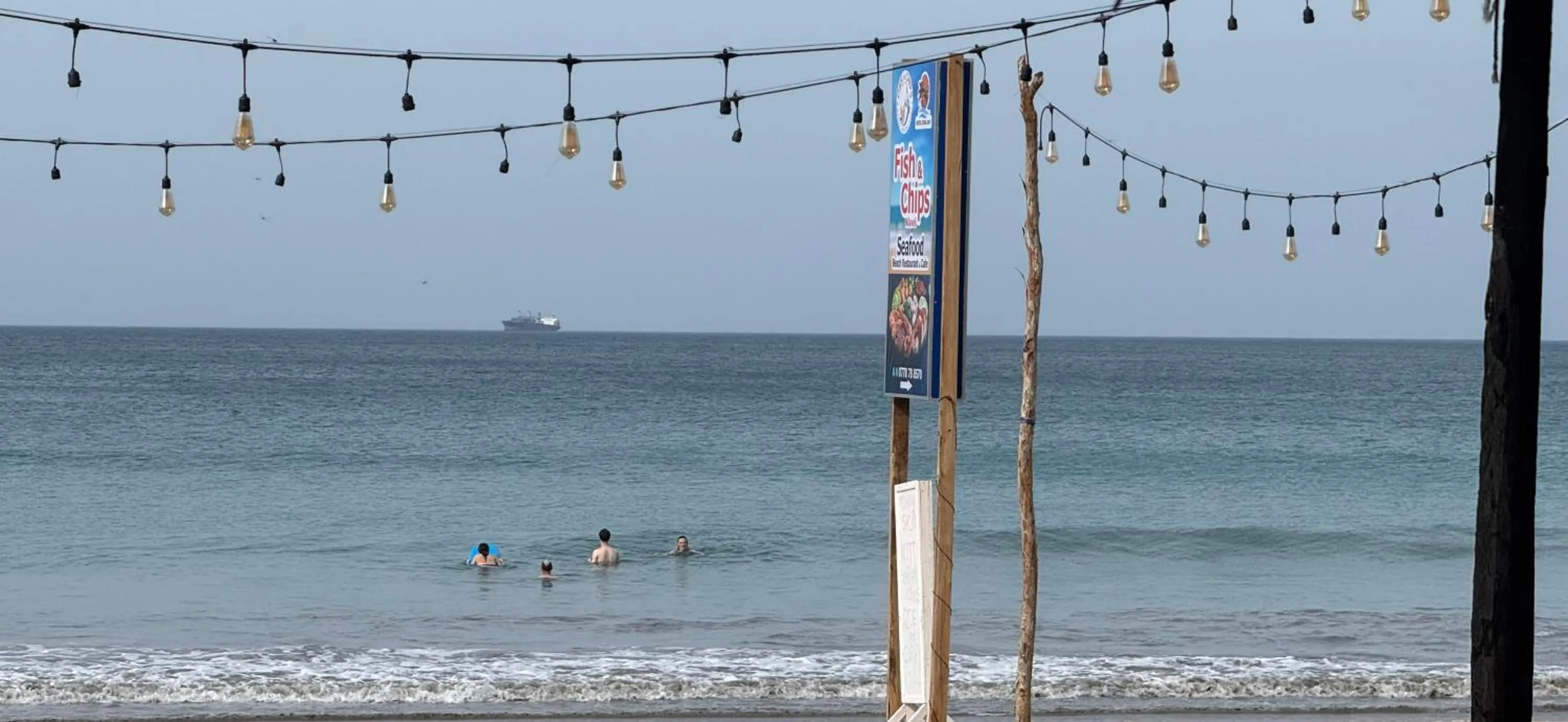 Beach in Hotel Coral Bay