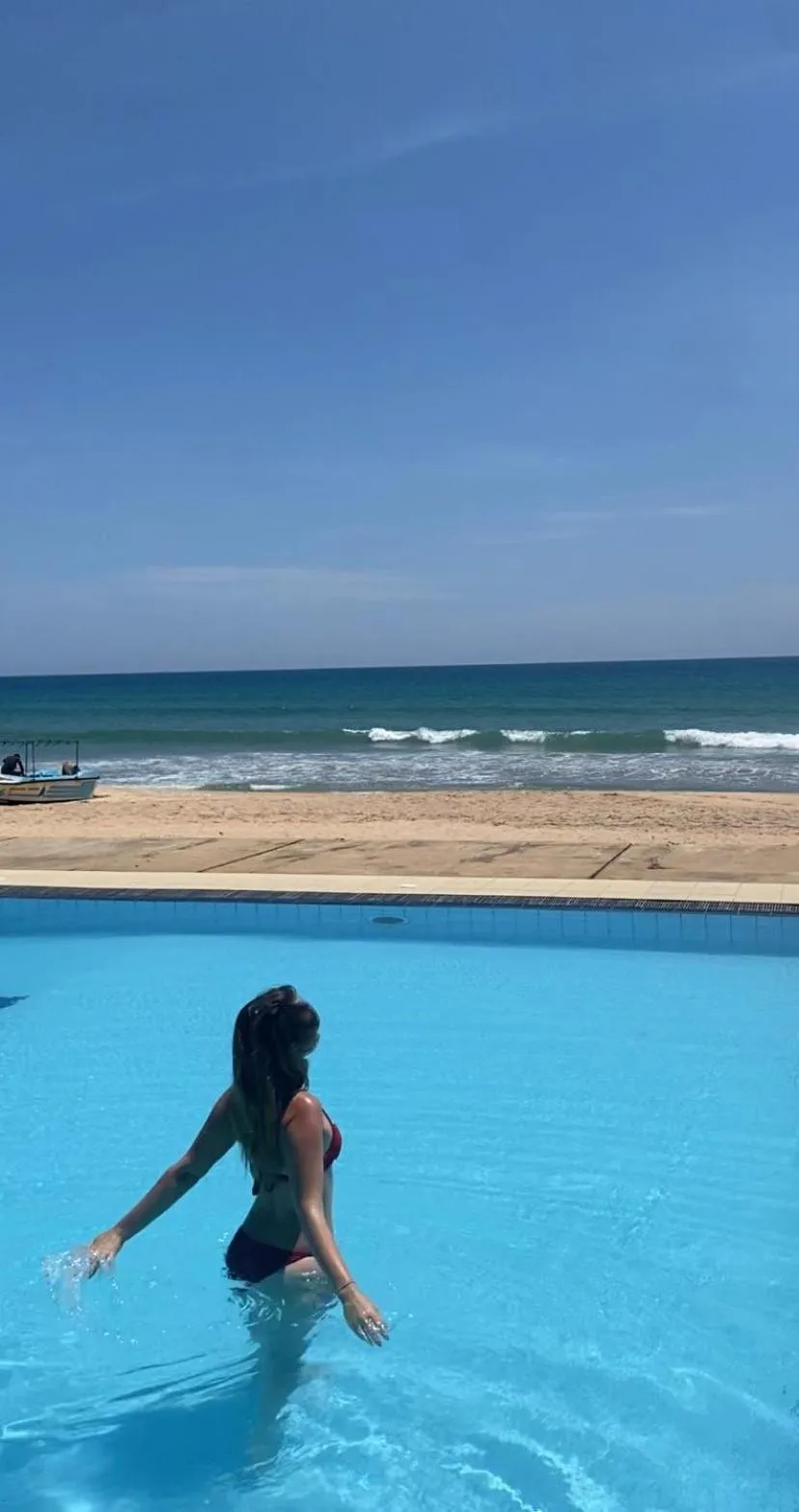 Pool view in Hotel Coral Bay