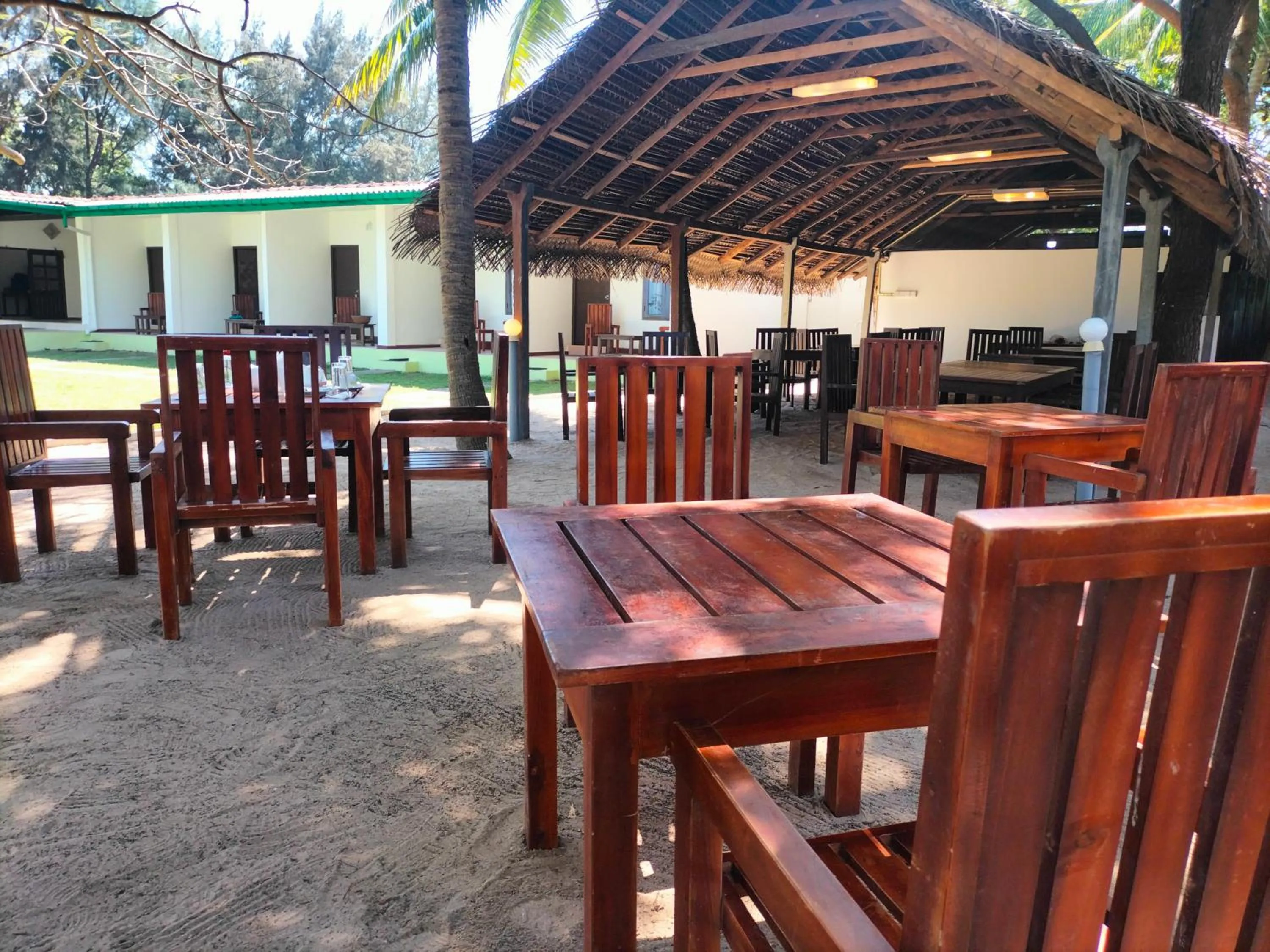 Dining area in Hotel Coral Bay