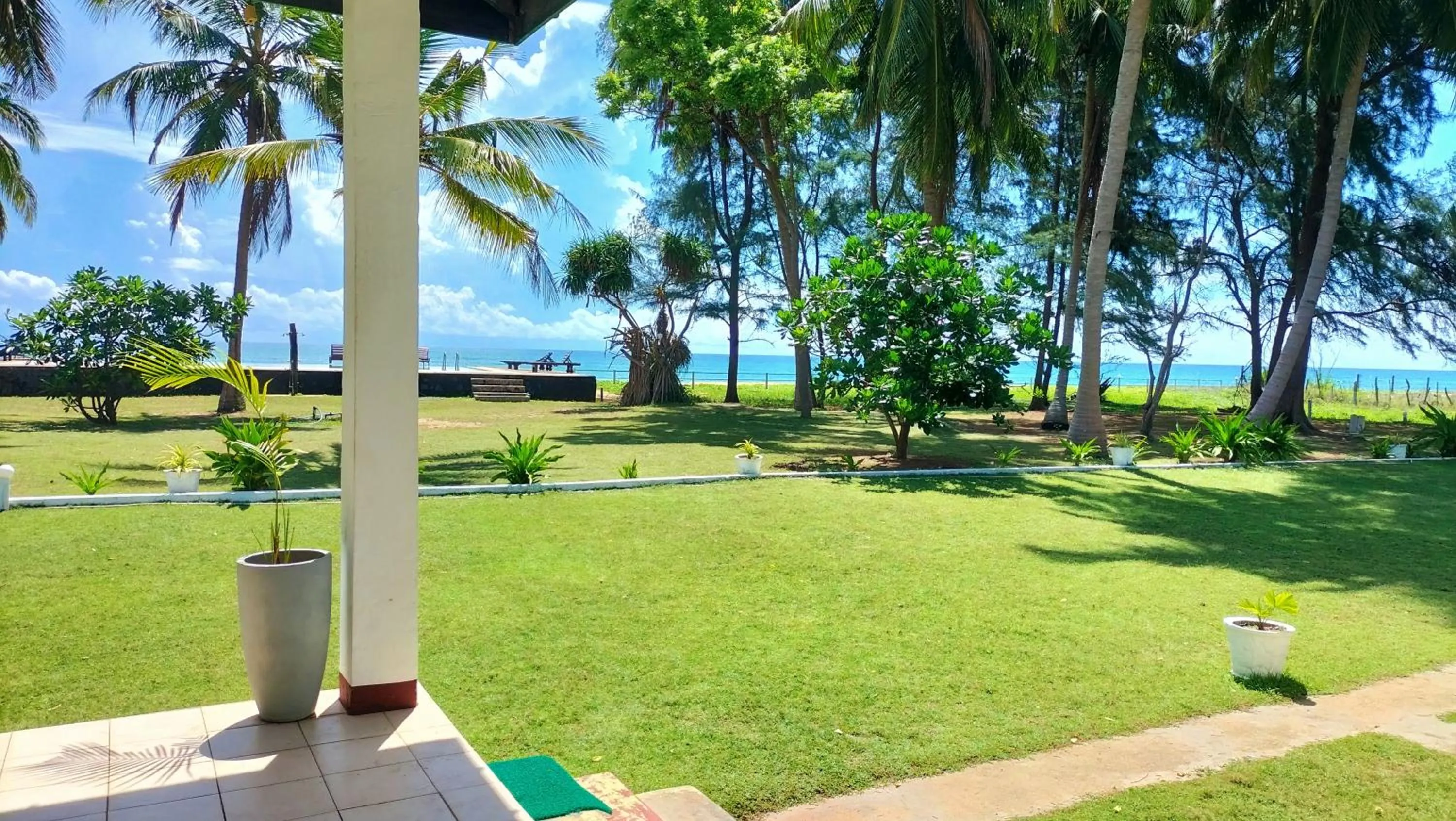 Natural landscape in Hotel Coral Bay