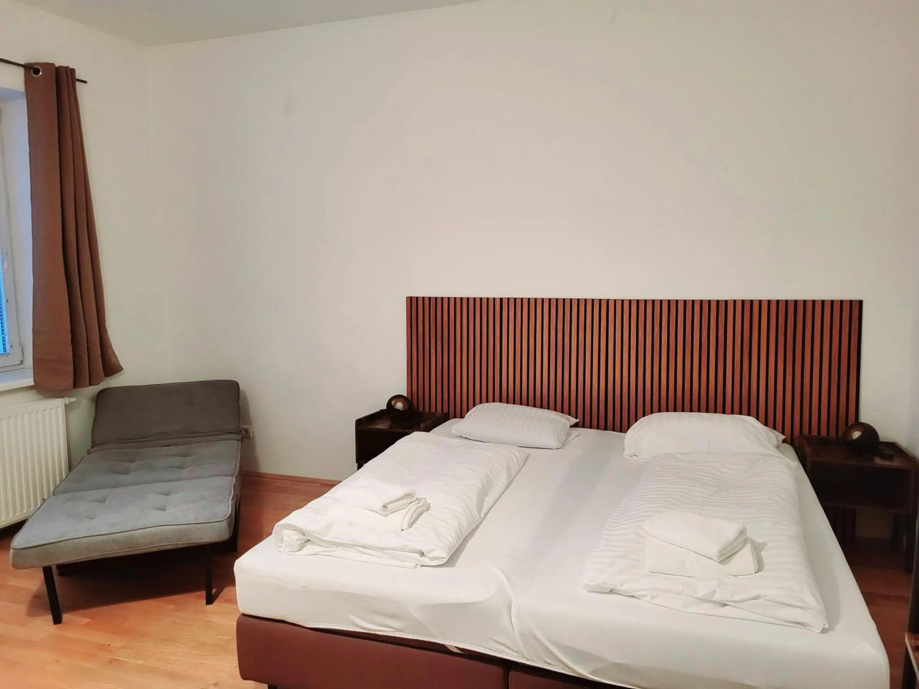 Bed in Floridsdorfer Apartment - Free Highspeed-Internet