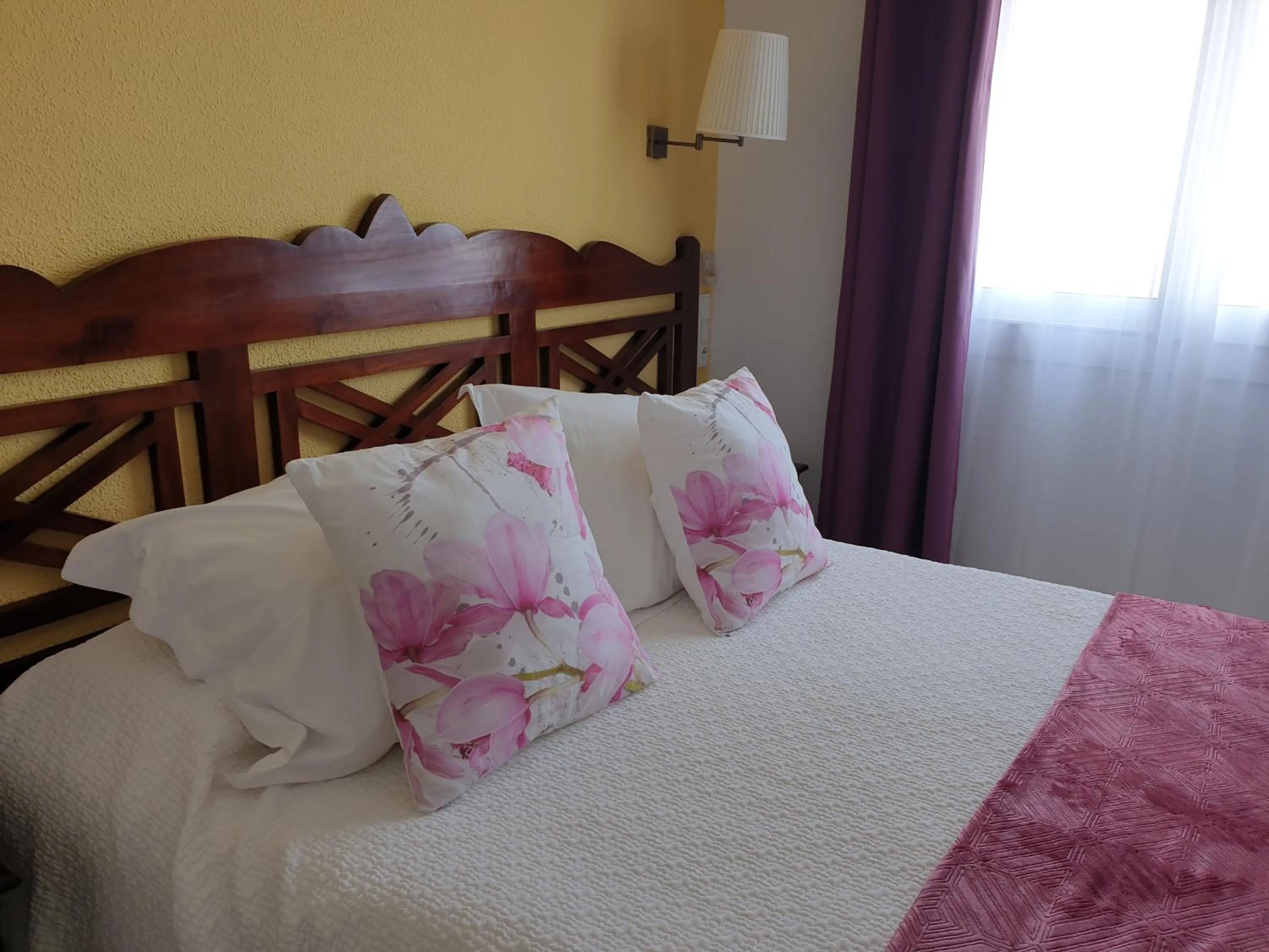 Bed in Hotel Boutique Las Arenas