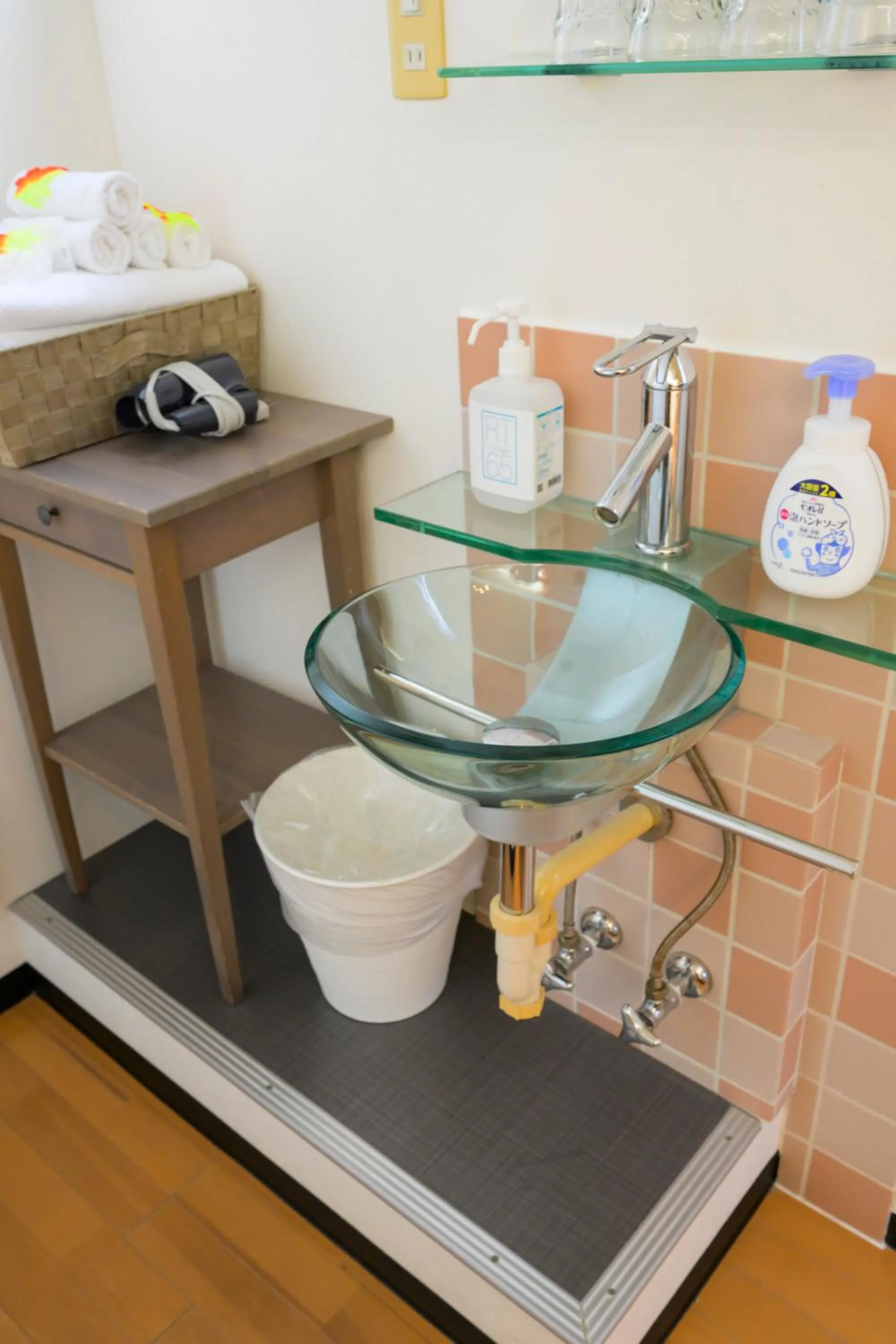 Bathroom in HOTEL AARON通天東