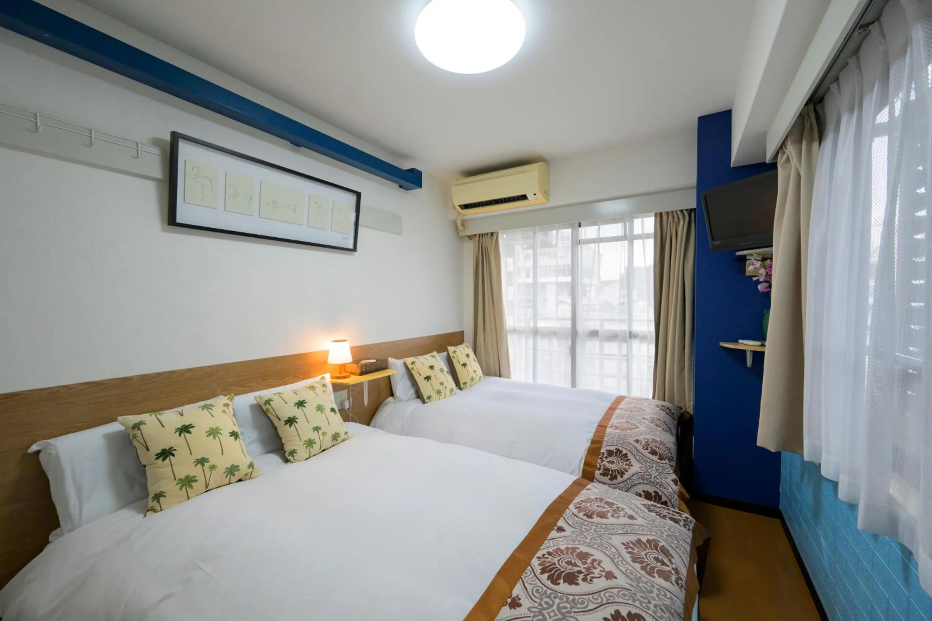 Bedroom, Bed in HOTEL AARON通天東